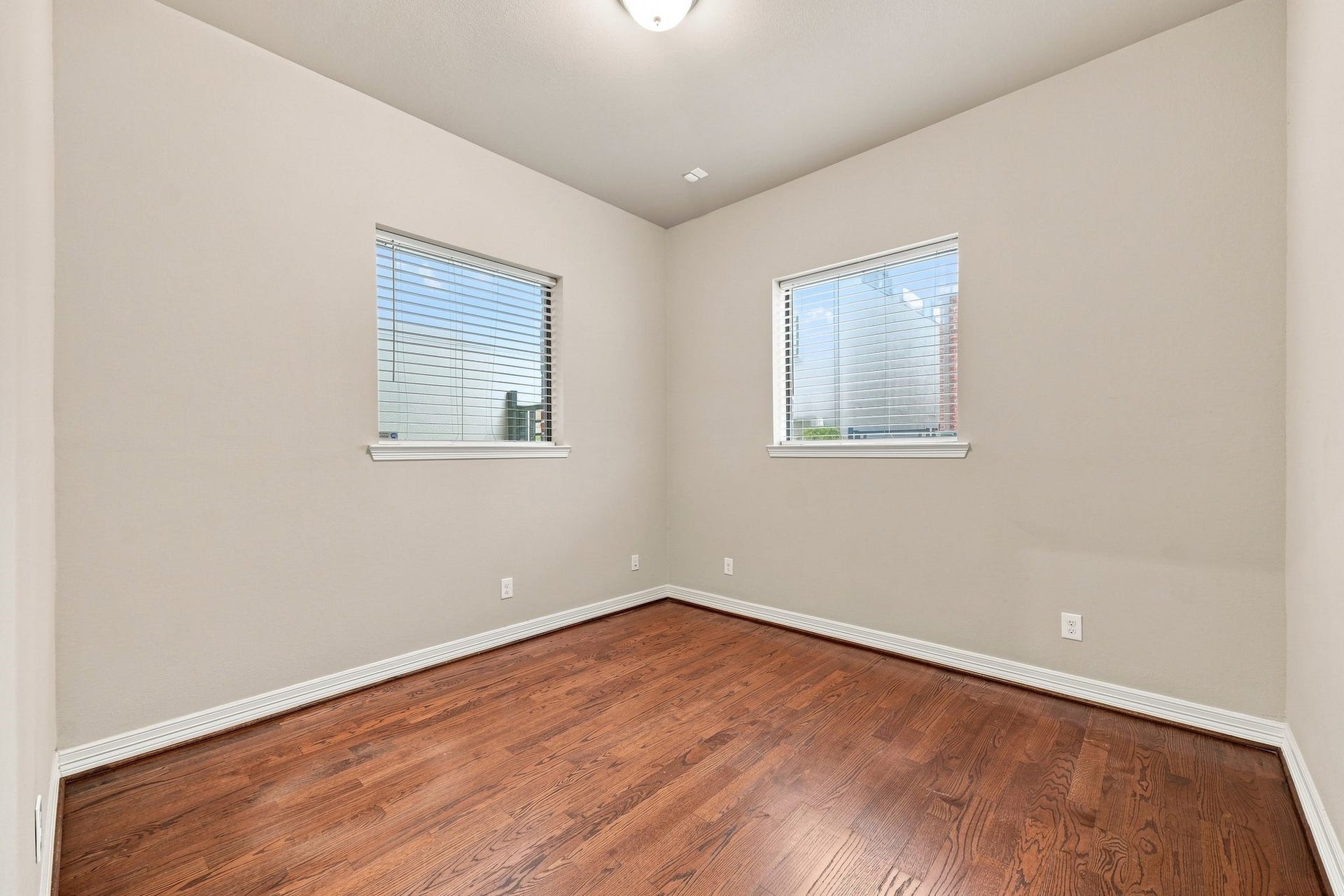2422 Langston Street, Houston, TX 77007 2422 Langston Street, Houston, TX 77007