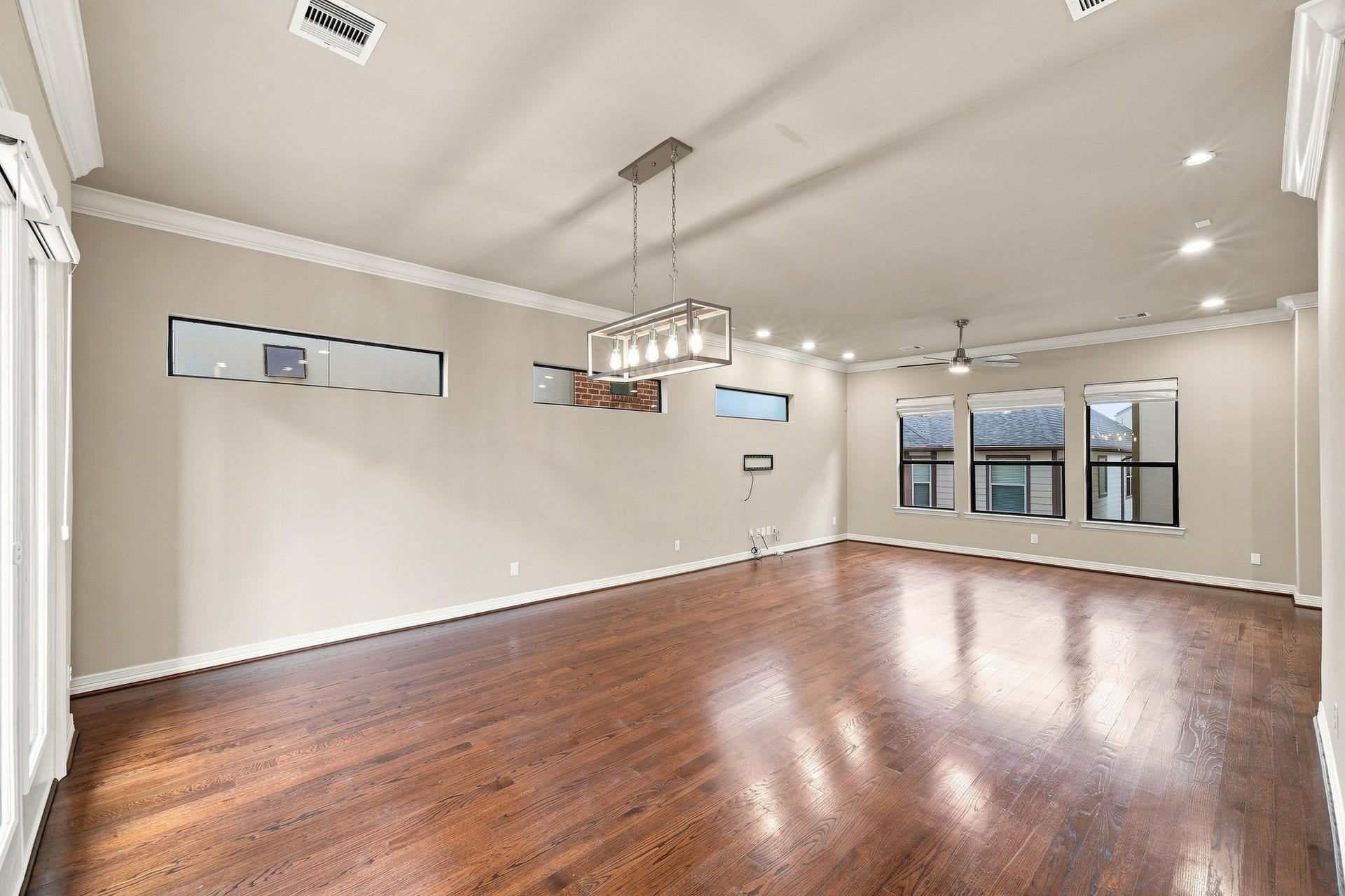 2422 Langston Street, Houston, TX 77007 2422 Langston Street, Houston, TX 77007
