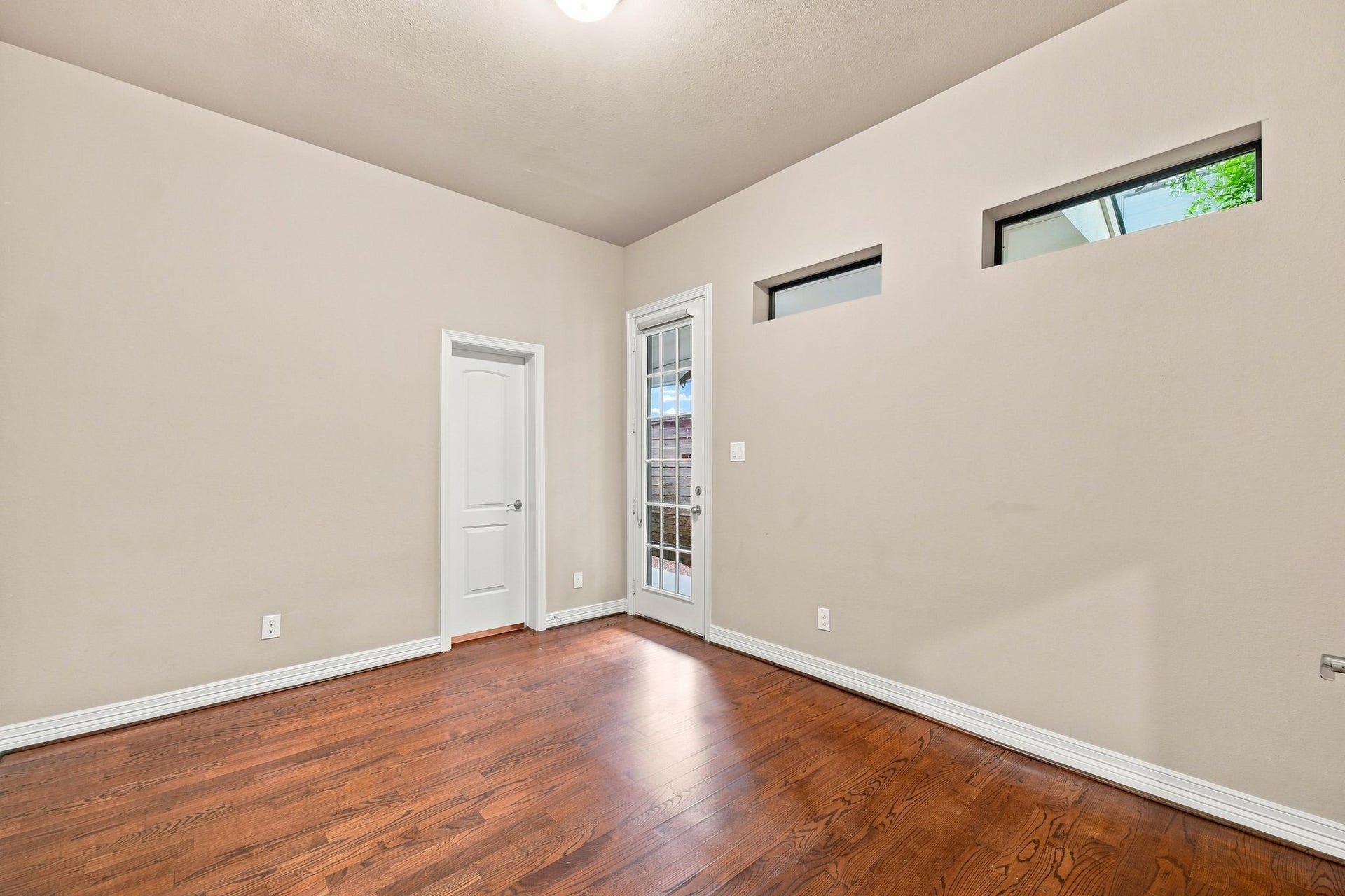 2422 Langston Street, Houston, TX 77007 2422 Langston Street, Houston, TX 77007