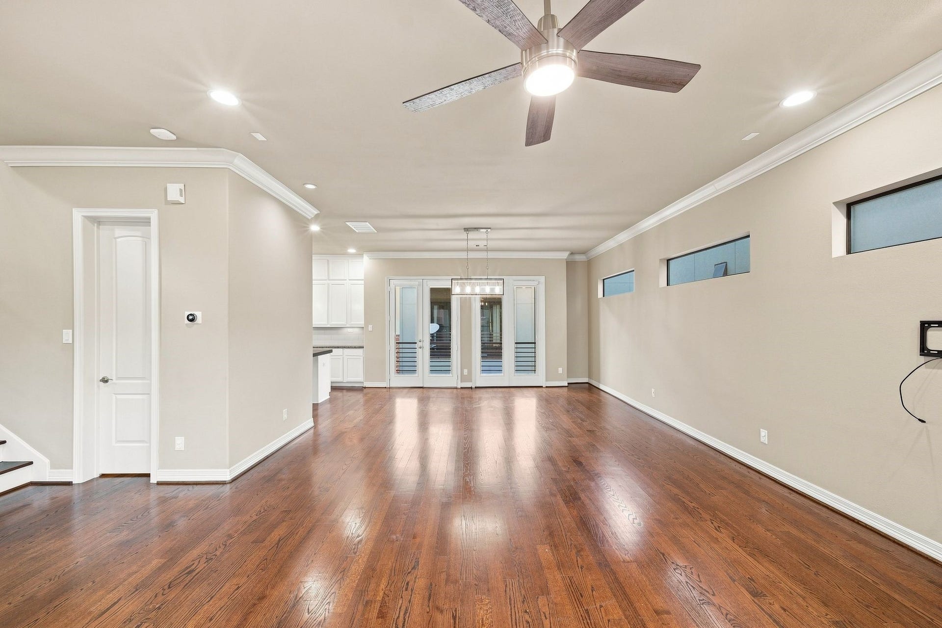 2422 Langston Street, Houston, TX 77007 2422 Langston Street, Houston, TX 77007