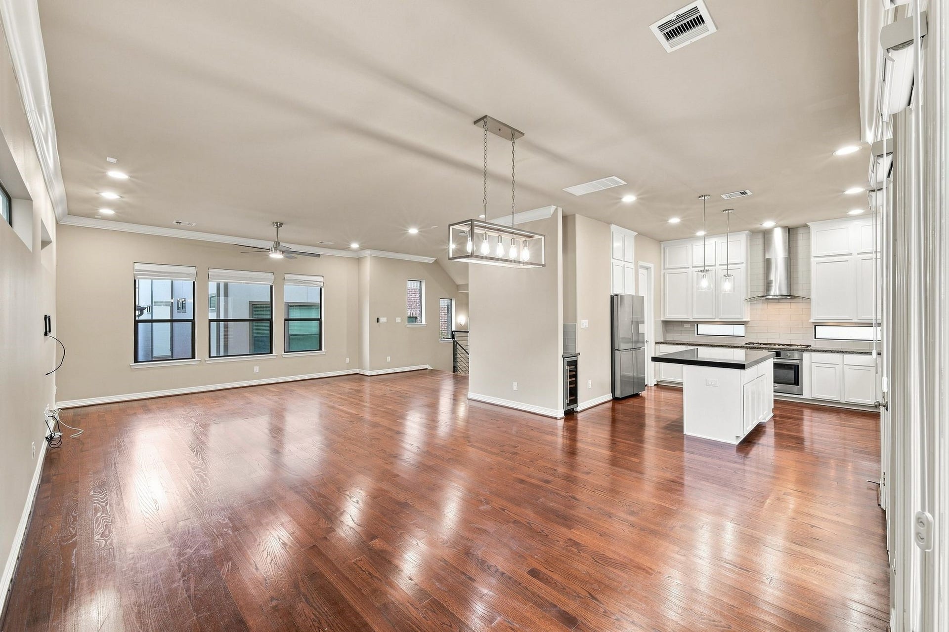2422 Langston Street, Houston, TX 77007 2422 Langston Street, Houston, TX 77007
