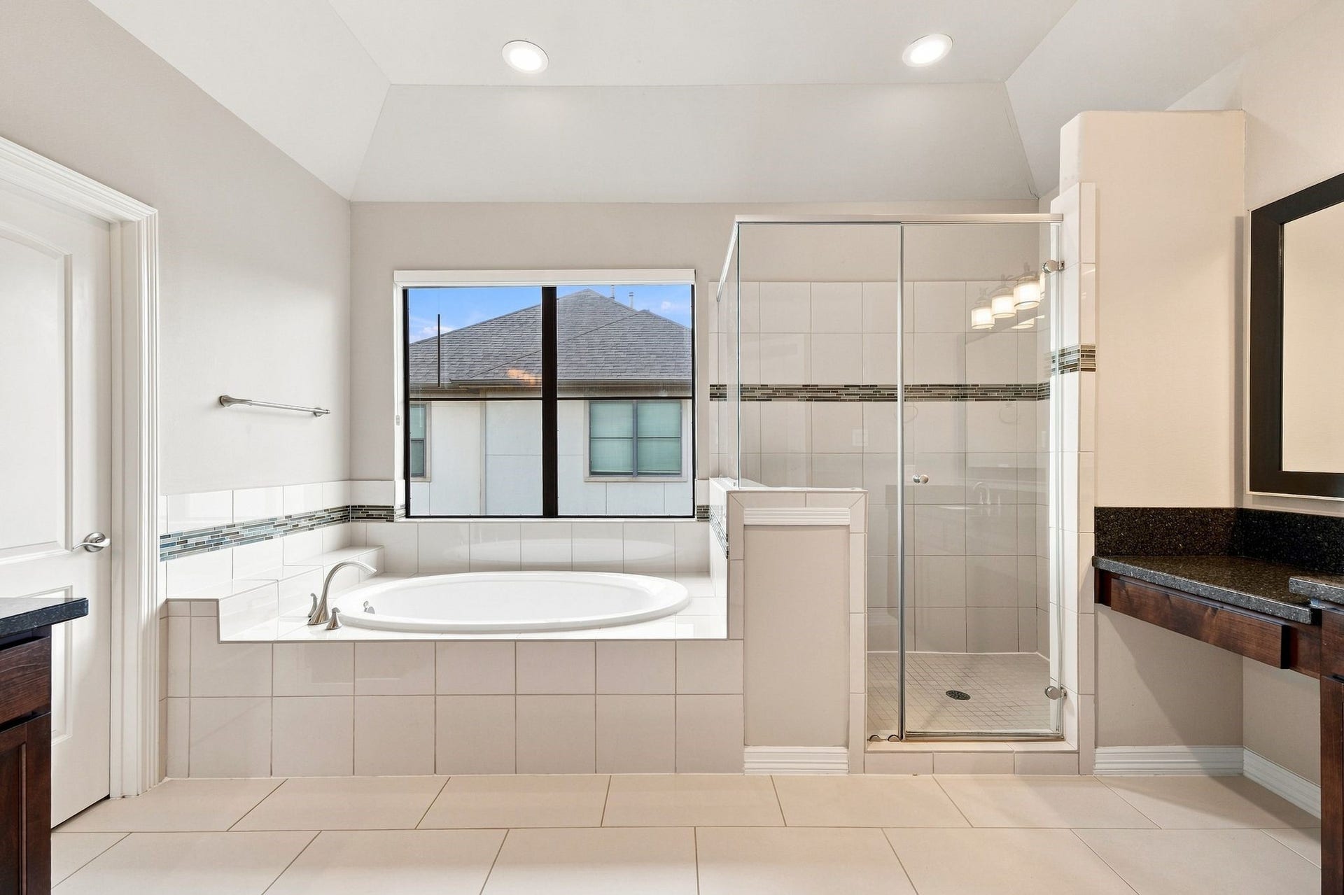 2422 Langston Street, Houston, TX 77007 2422 Langston Street, Houston, TX 77007