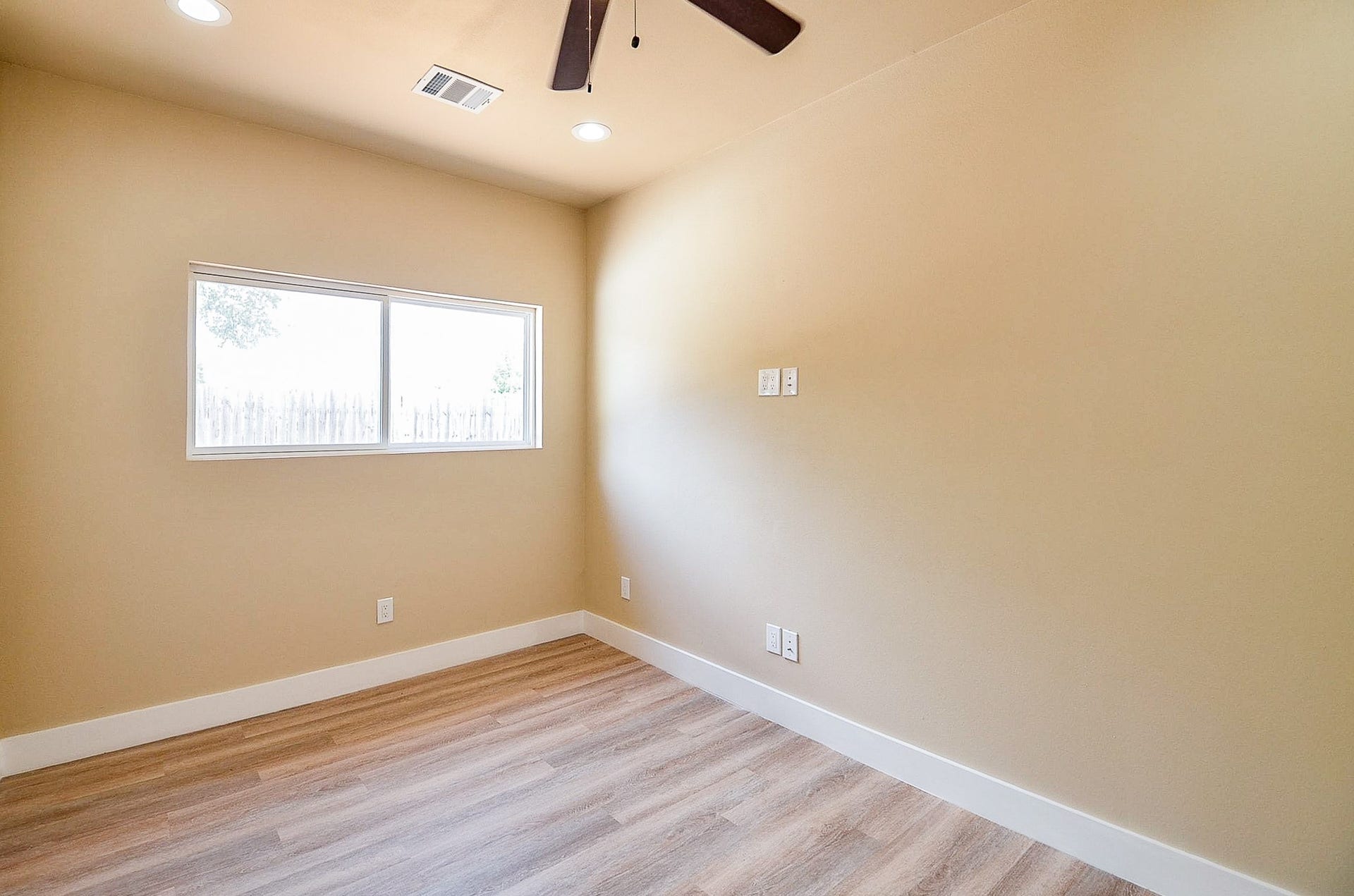 2662 Williams Grant Street, Sugar Land, TX 77479 2662 Williams Grant Street, Sugar Land, TX 77479