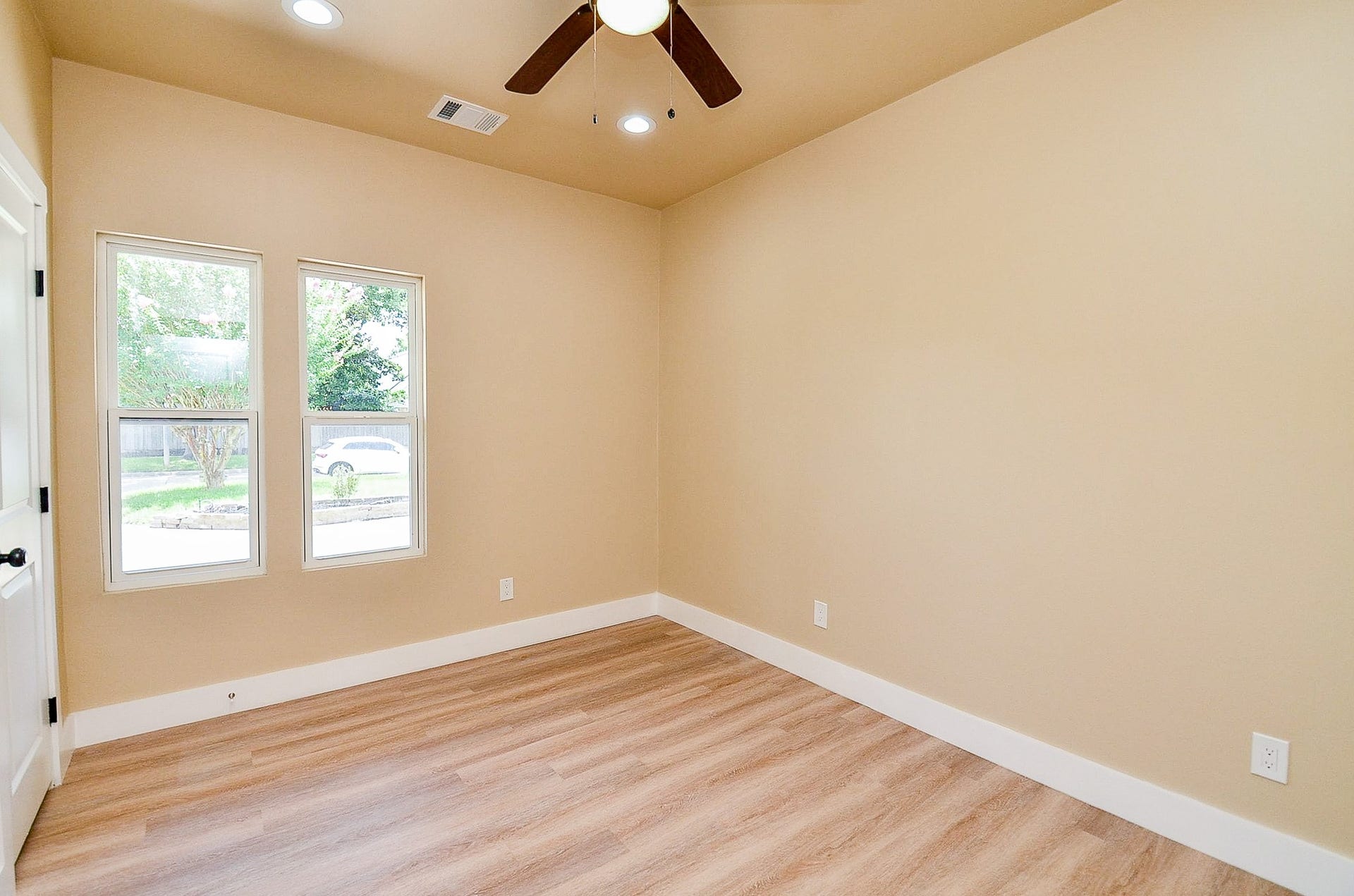 2662 Williams Grant Street, Sugar Land, TX 77479 2662 Williams Grant Street, Sugar Land, TX 77479