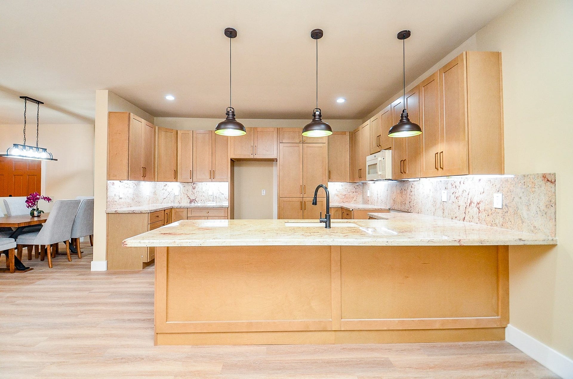 2662 Williams Grant Street, Sugar Land, TX 77479 2662 Williams Grant Street, Sugar Land, TX 77479