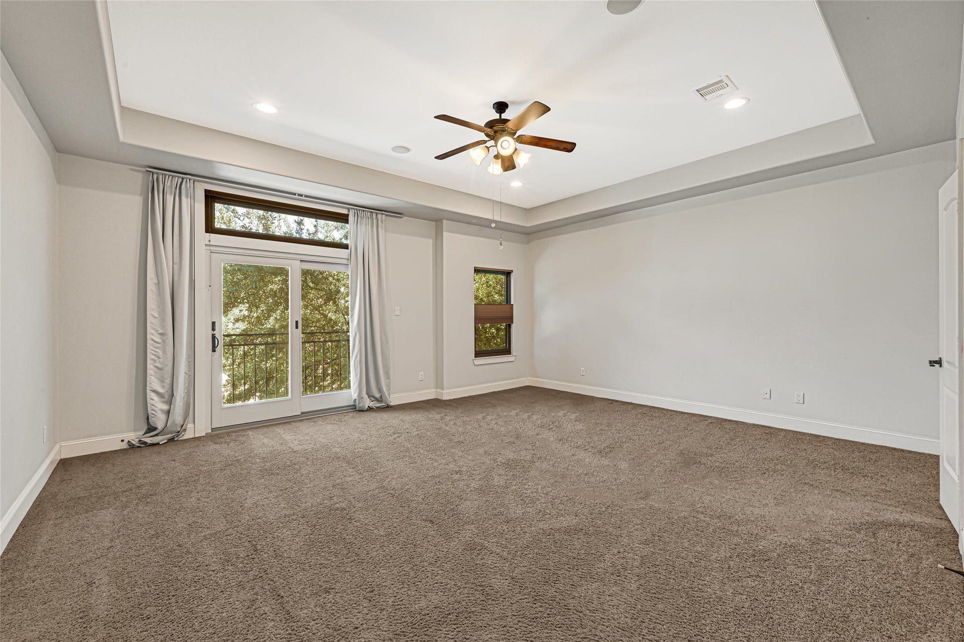 2110 Winbern Street, Houston, TX 77004 2110 Winbern Street, Houston, TX 77004