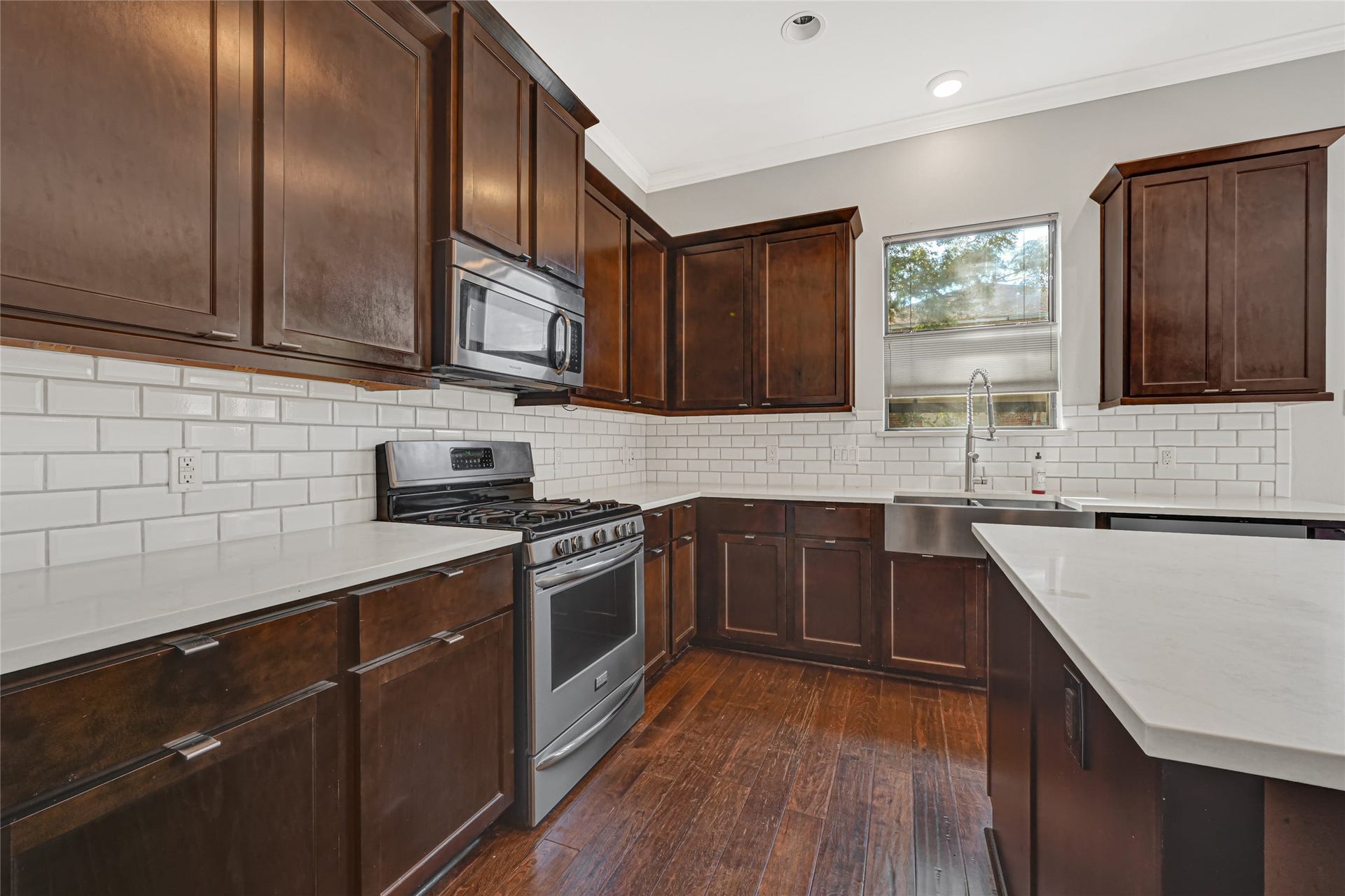 2110 Winbern Street, Houston, TX 77004 2110 Winbern Street, Houston, TX 77004