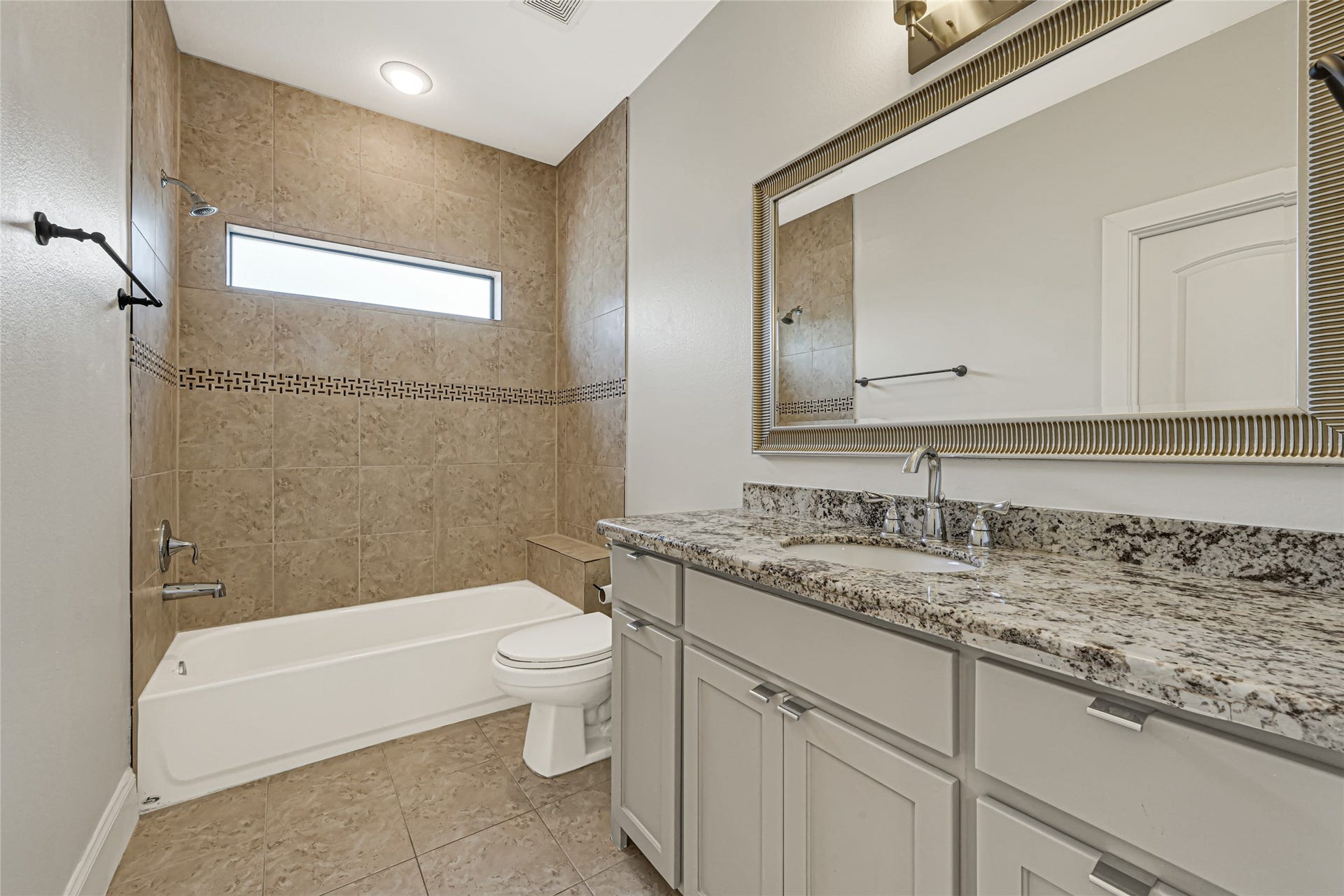 2110 Winbern Street, Houston, TX 77004 2110 Winbern Street, Houston, TX 77004