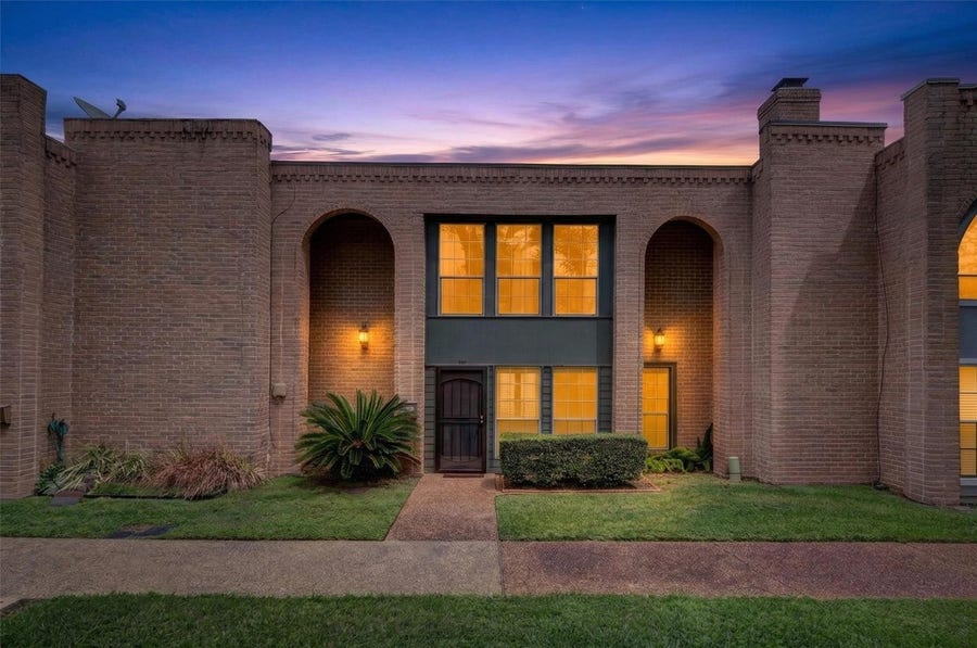 Property photo for 9409 Bassoon Drive, Houston, TX