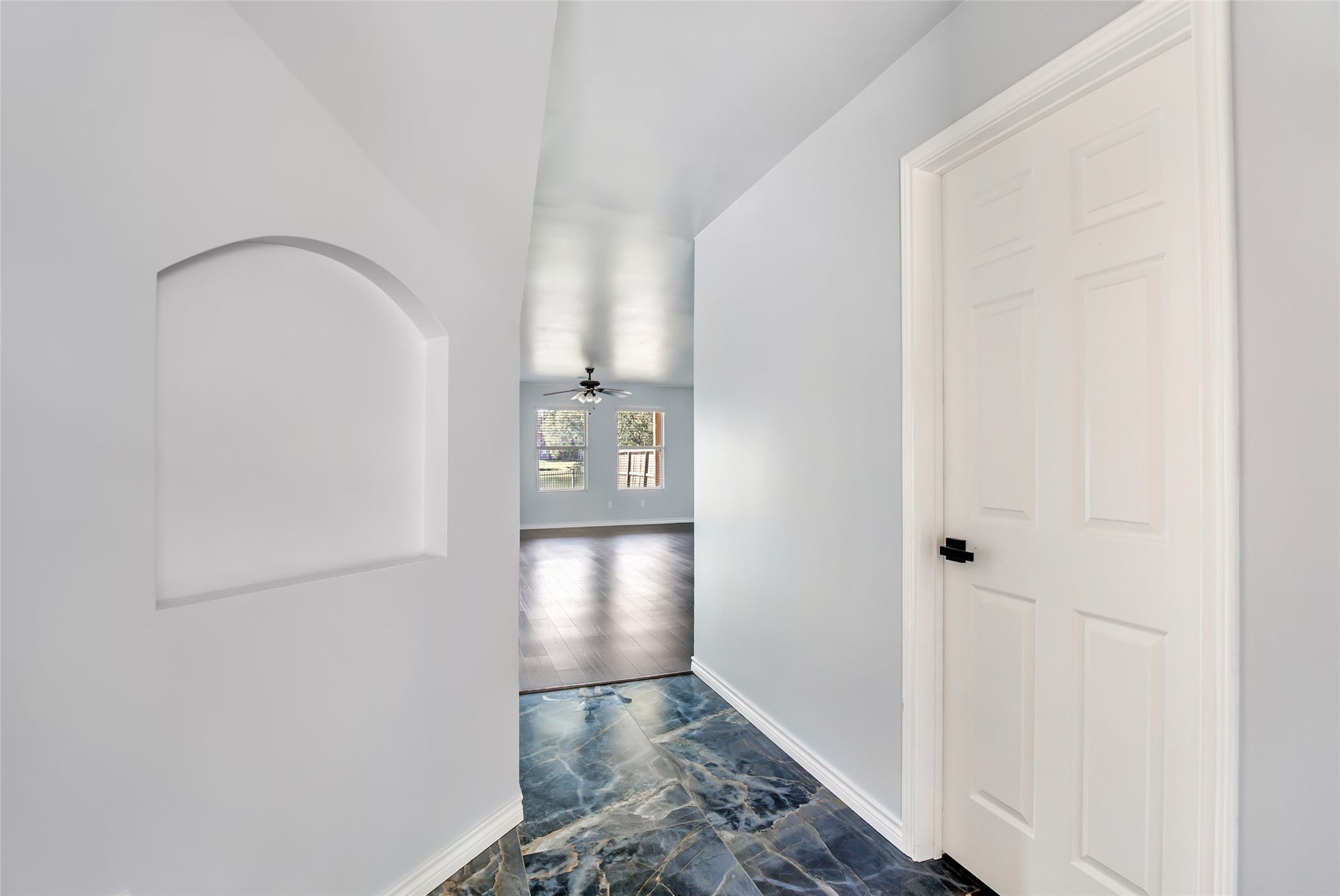 639 Trail Springs Court, Kingwood, TX 77339 Entry way with home office or 4th bedroom to the right