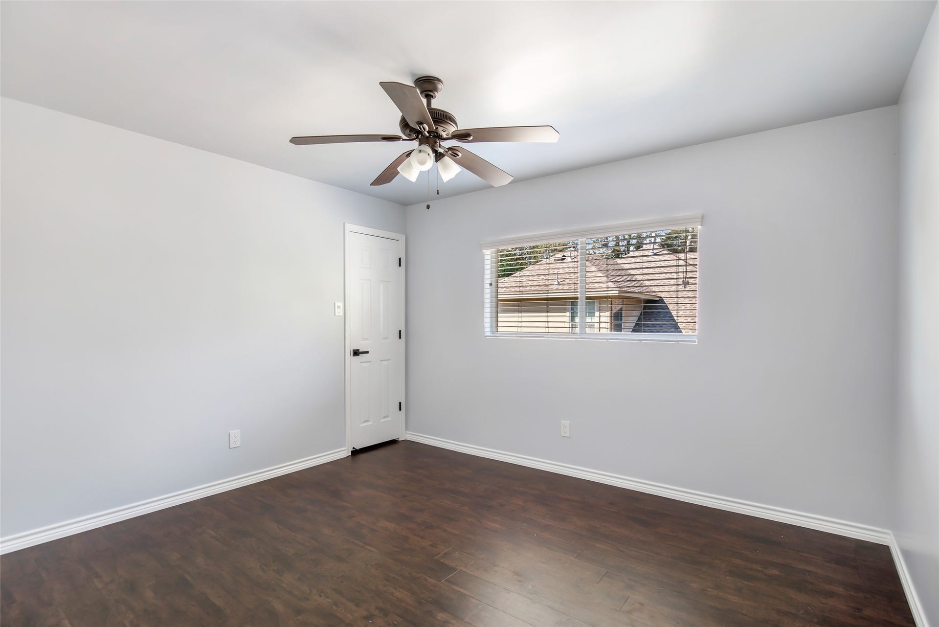 639 Trail Springs Court, Kingwood, TX 77339 Bedroom 2