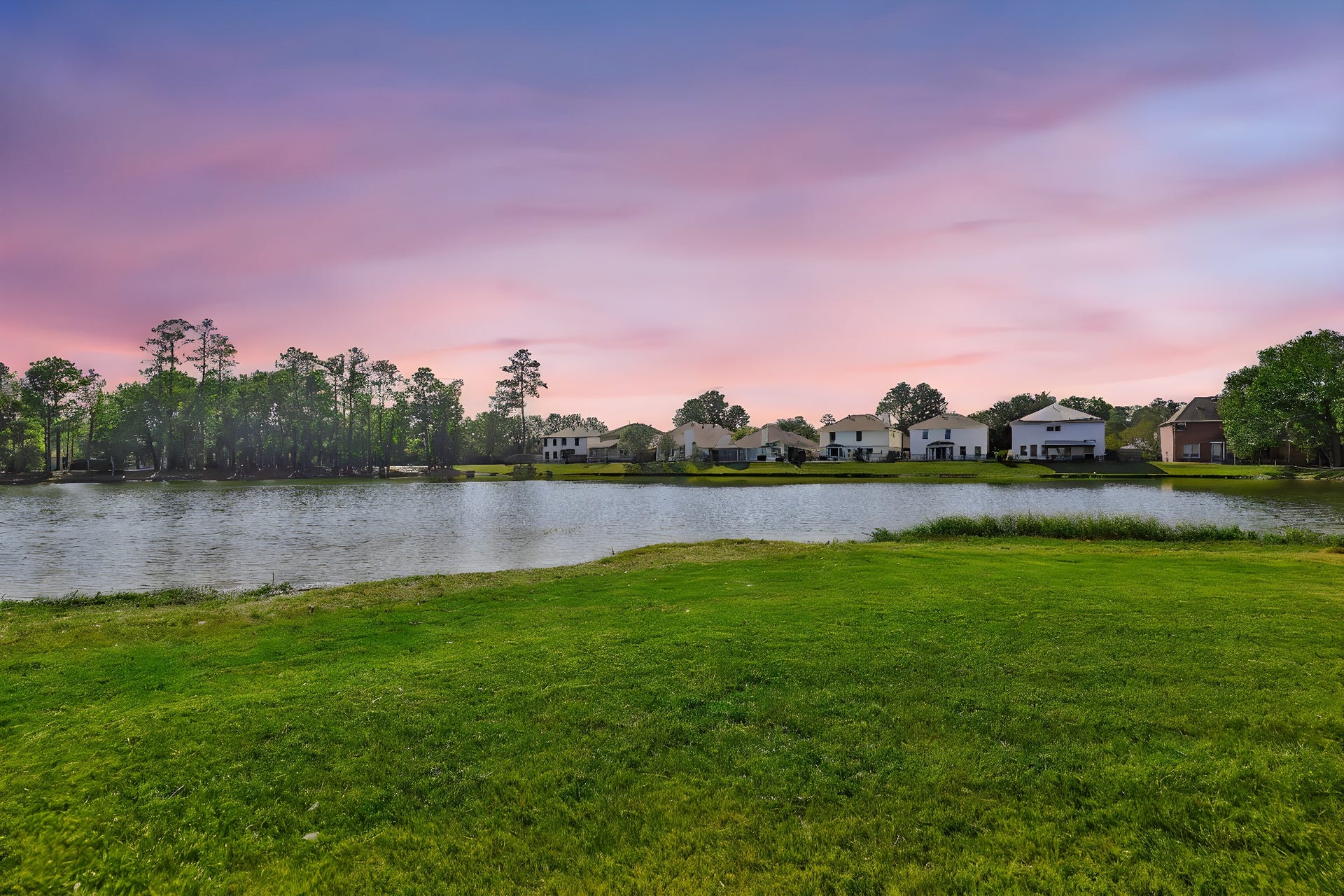 639 Trail Springs Court, Kingwood, TX 77339 Amazing sunsets every night!