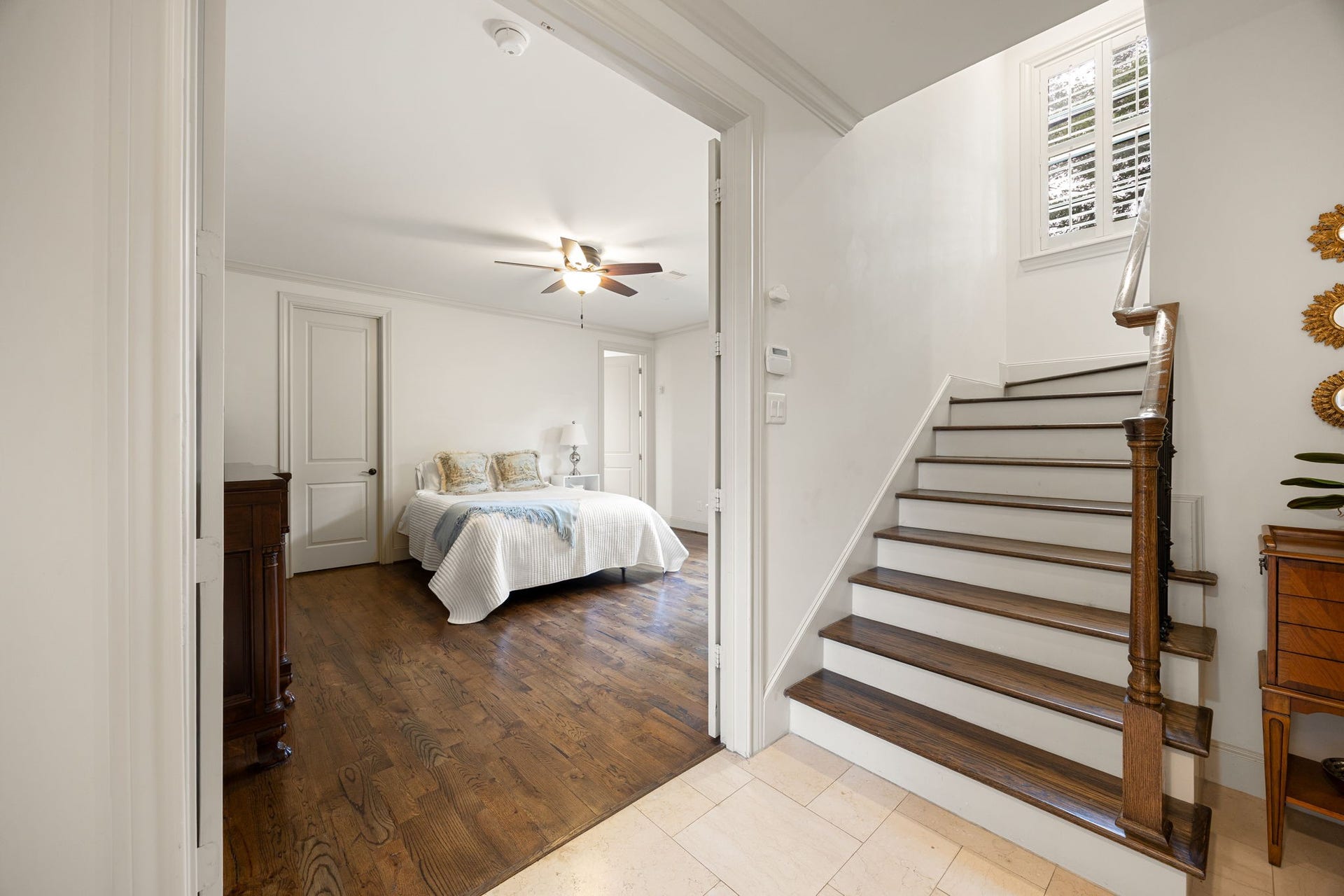 310 W Bell Street, Houston, TX 77019 310 W Bell Street, Houston, TX 77019