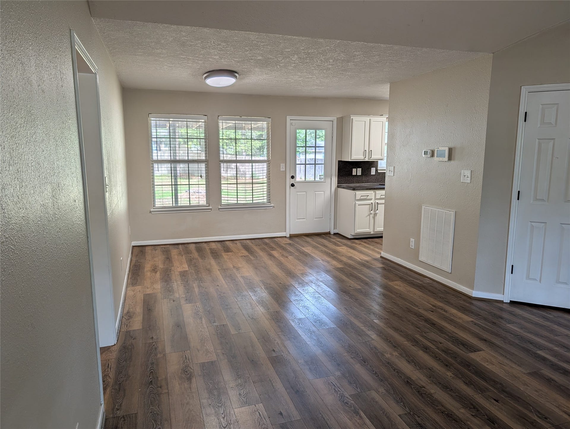 10711 Royal Forest Drive, Conroe, TX 77303