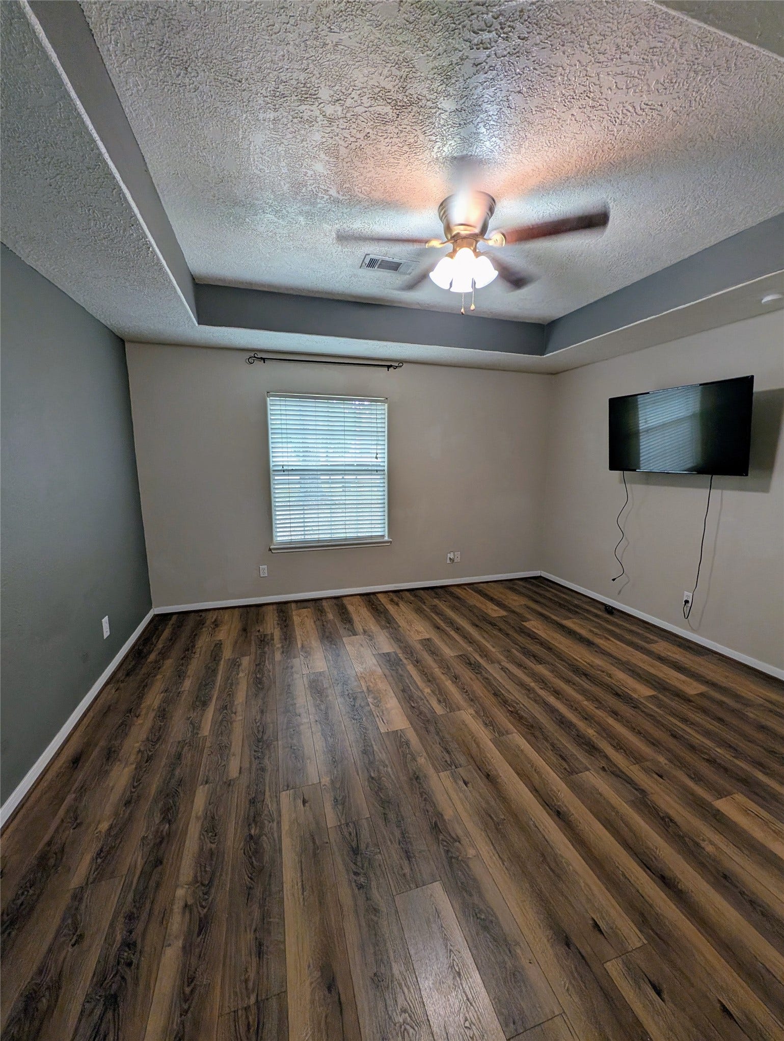 10711 Royal Forest Drive, Conroe, TX 77303