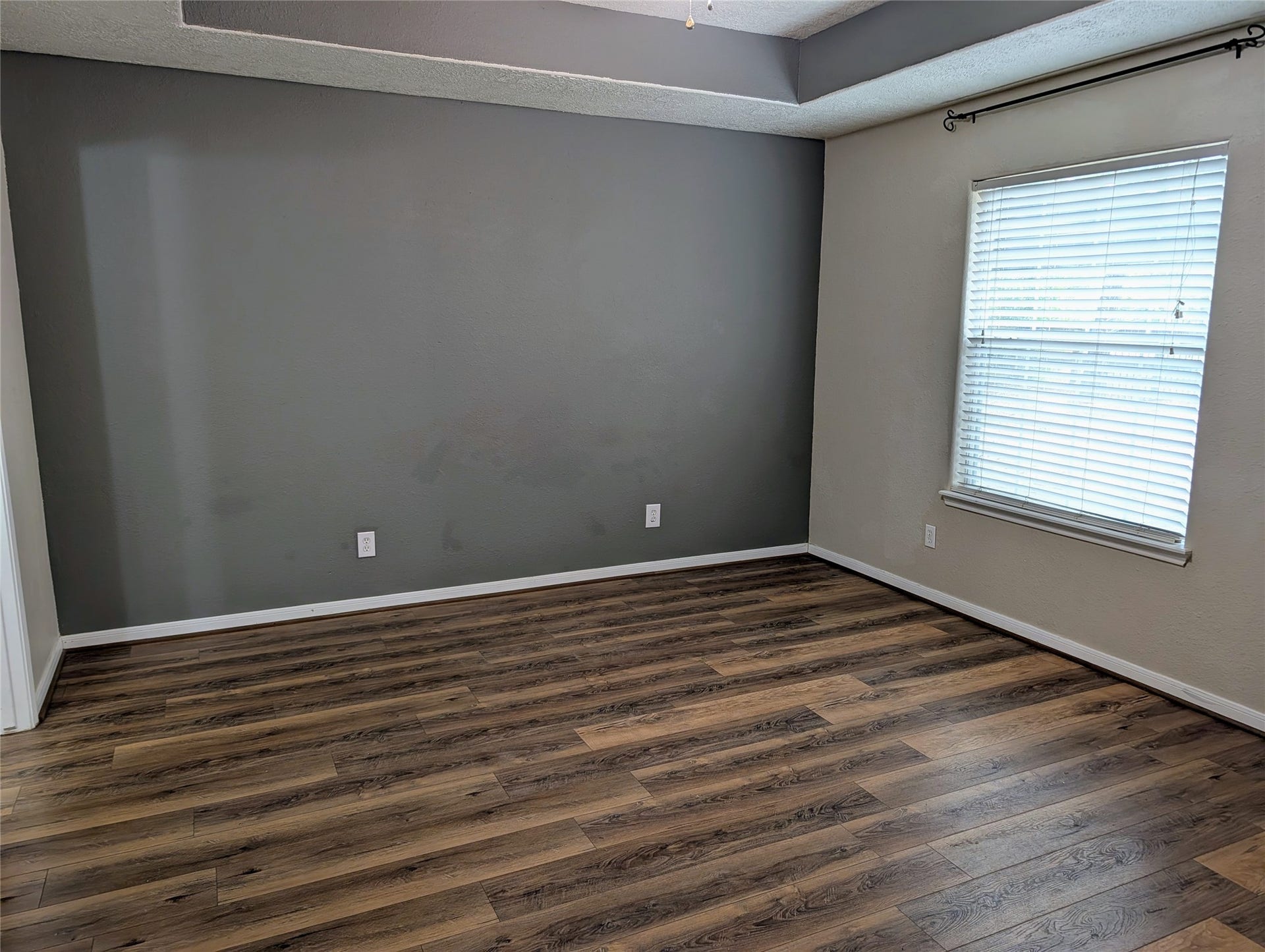 10711 Royal Forest Drive, Conroe, TX 77303