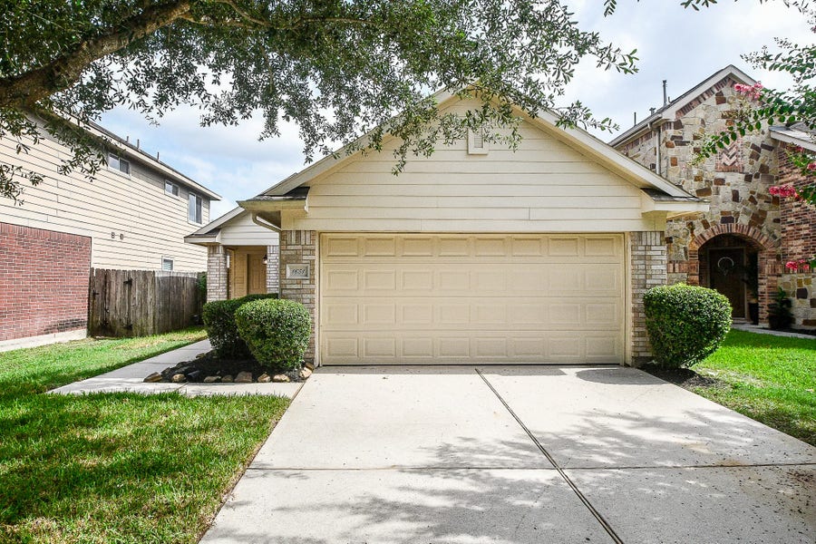 Property photo for 1651 Thornhollow Drive, Houston, TX