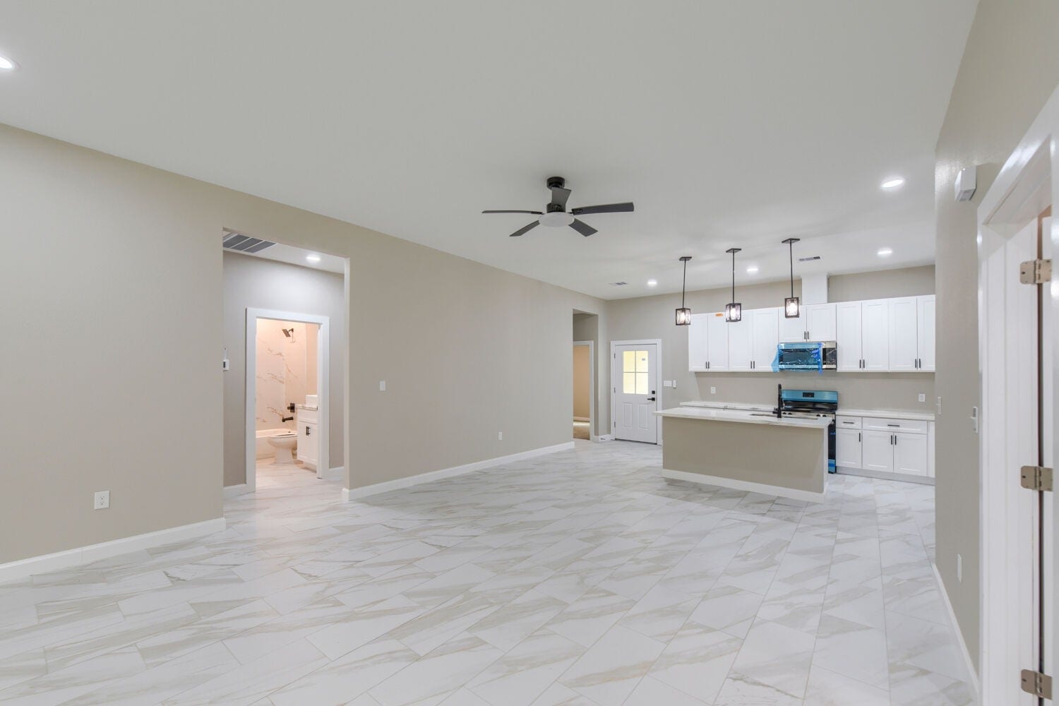 9806 Southwick Drive, Humble, TX 77338 9806 Southwick Drive, Humble, TX 77338