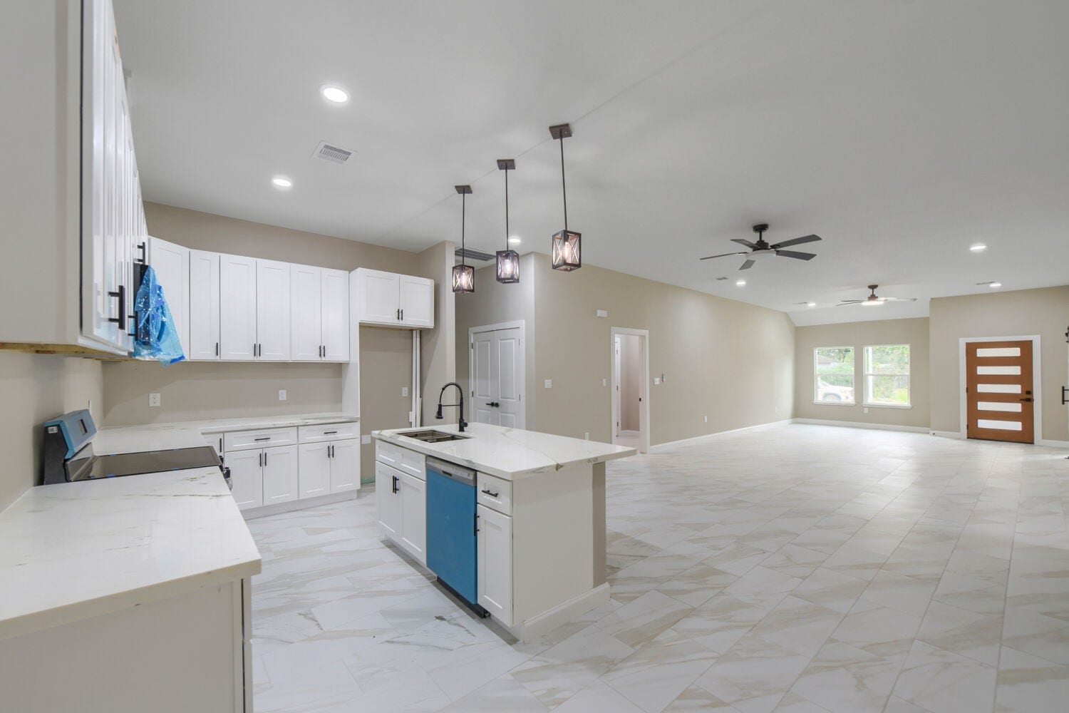 9806 Southwick Drive, Humble, TX 77338 9806 Southwick Drive, Humble, TX 77338
