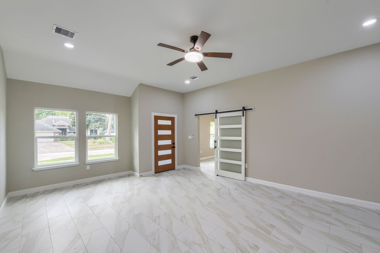 9806 Southwick Drive, Humble, TX 77338 9806 Southwick Drive, Humble, TX 77338