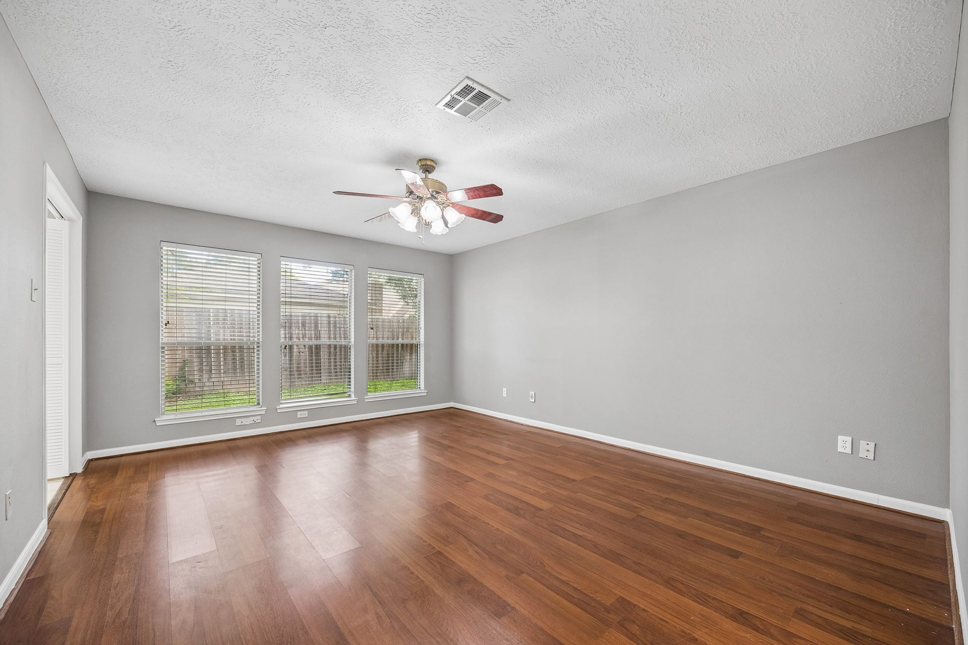 15330 Glenwood Park Drive, Houston, TX 77095 15330 Glenwood Park Drive, Houston, TX 77095