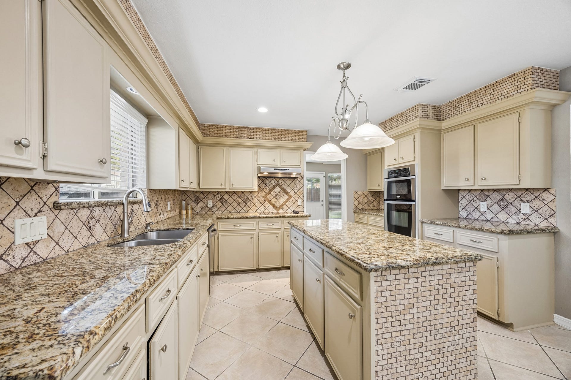 15330 Glenwood Park Drive, Houston, TX 77095 15330 Glenwood Park Drive, Houston, TX 77095
