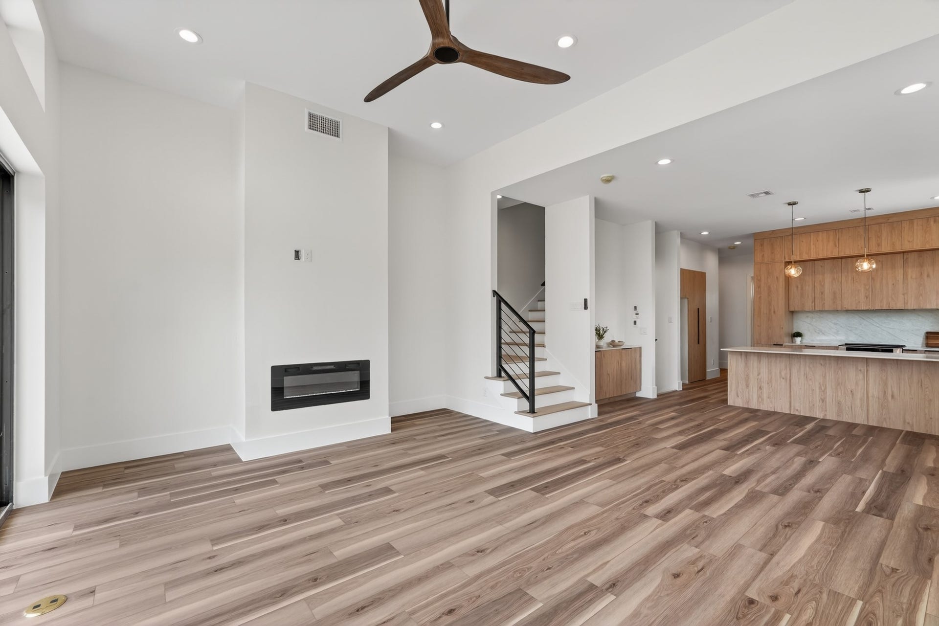 6822 Sidney Street, #B, Houston, TX 77021