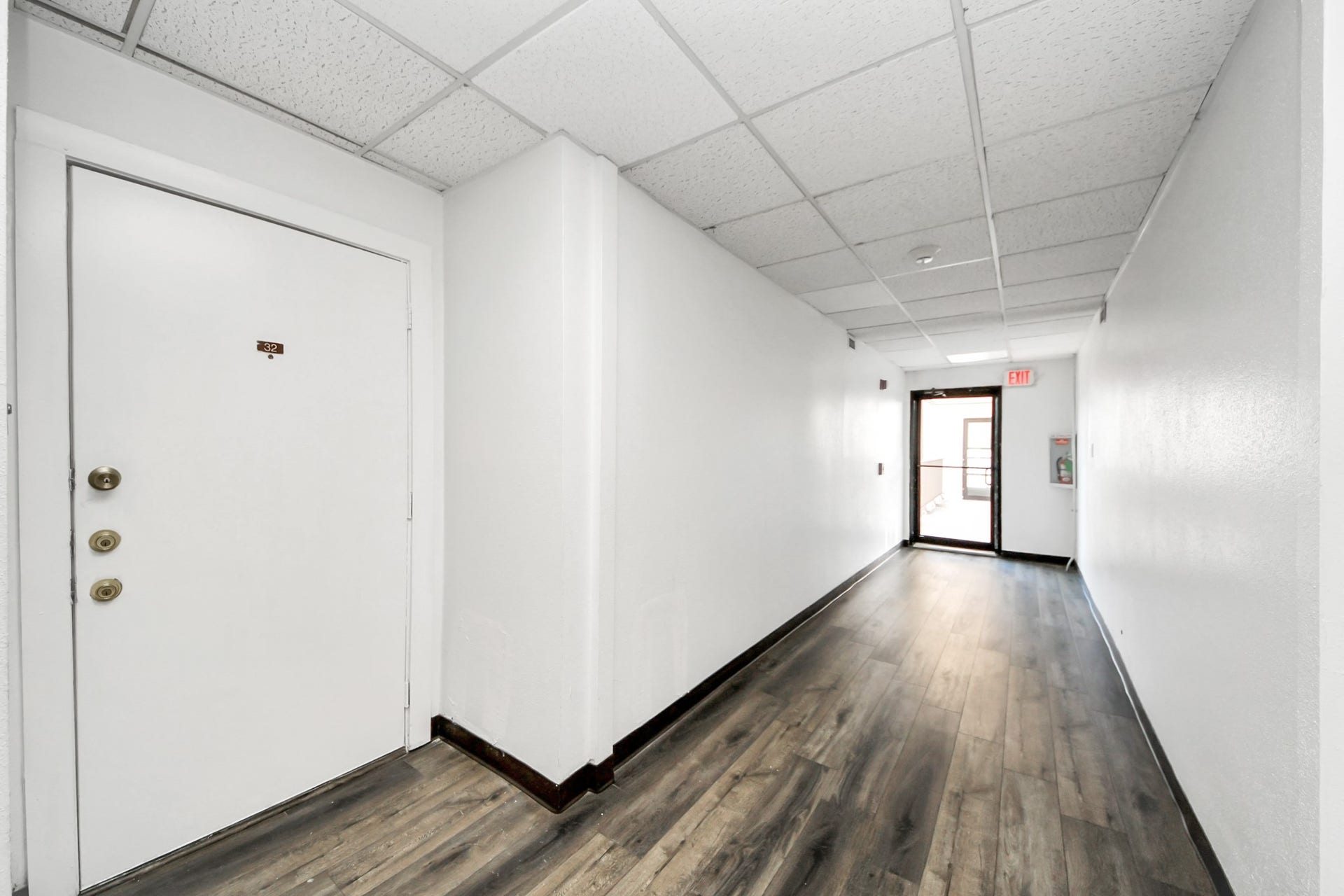 3105 Walnut Bend Ln, #32, Houston, TX 77042