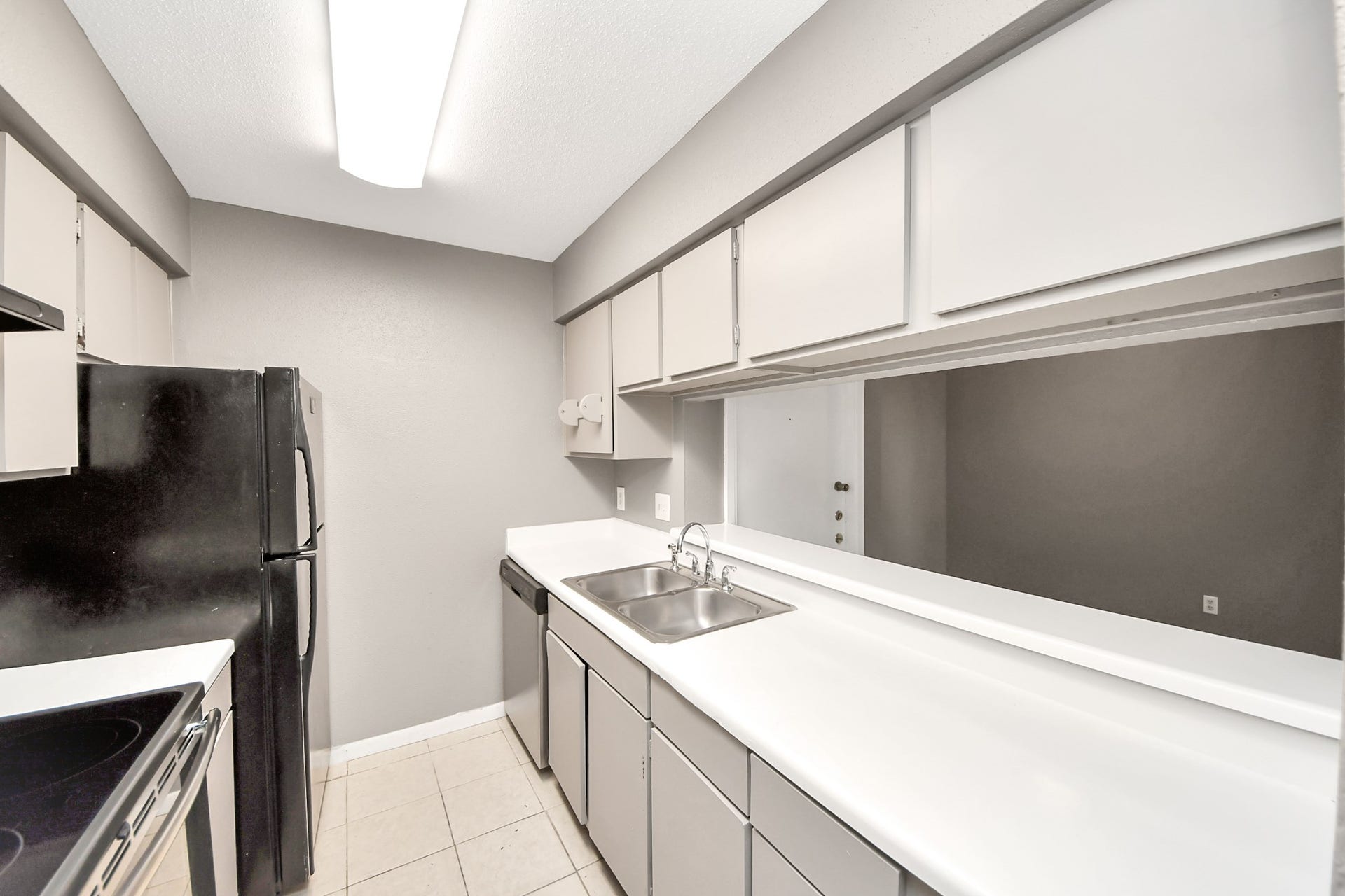 3105 Walnut Bend Ln, #32, Houston, TX 77042