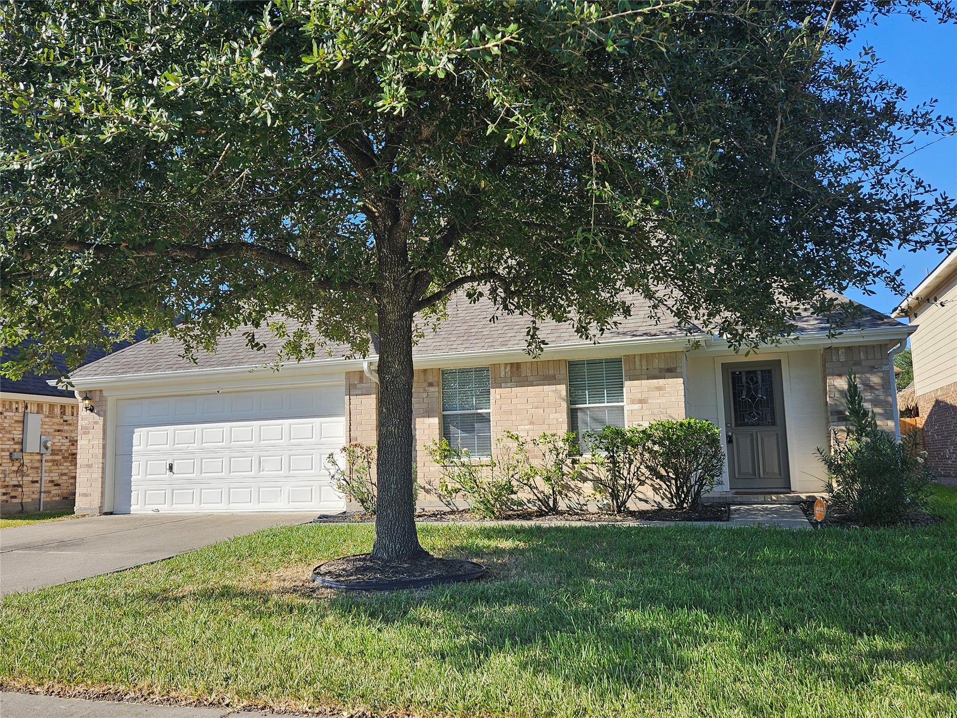 2205 Sugar Hill Drive, Deer Park, TX 77536