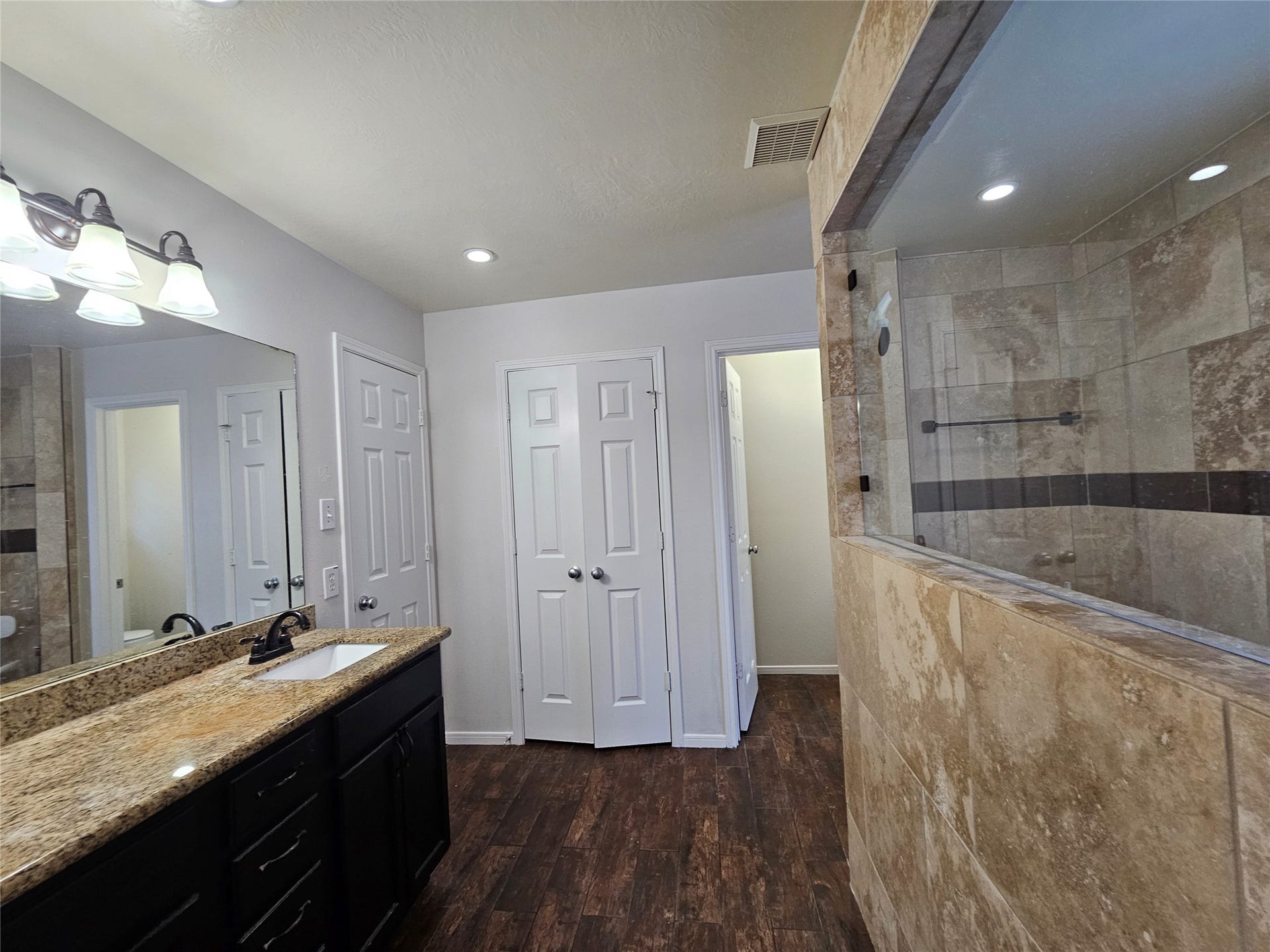 2205 Sugar Hill Drive, Deer Park, TX 77536