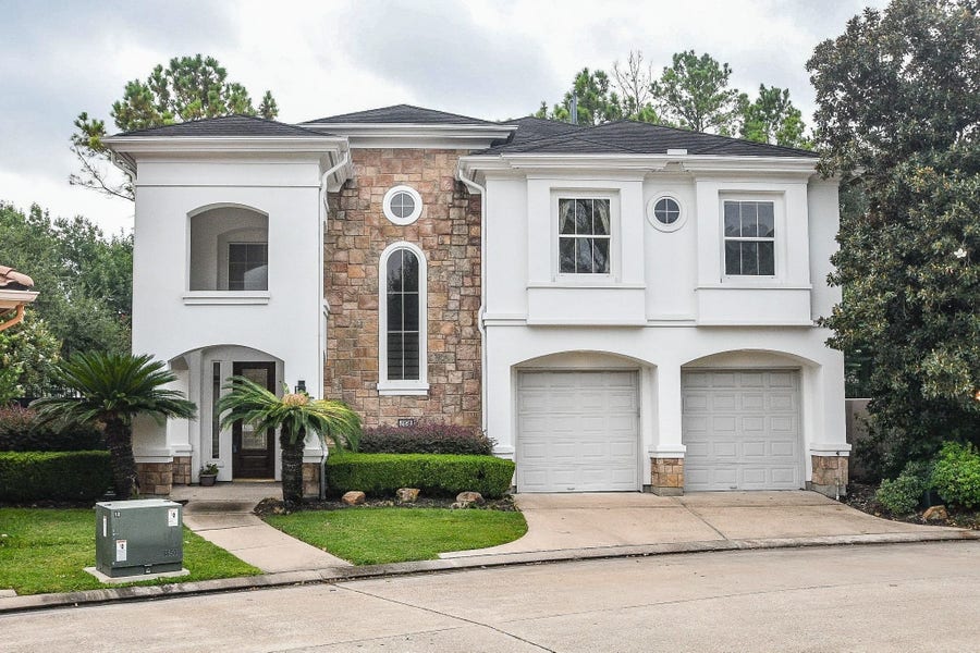 Property photo for 2826 Tudor Manor, Houston, TX