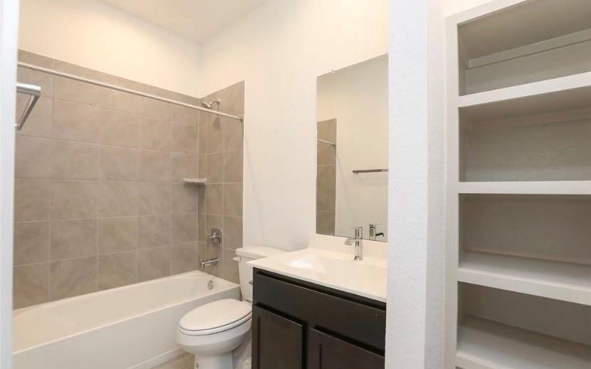 7311 Ramsgate Cliff Lane, Richmond, TX 77407 7311 Ramsgate Cliff Lane, Richmond, TX 77407
