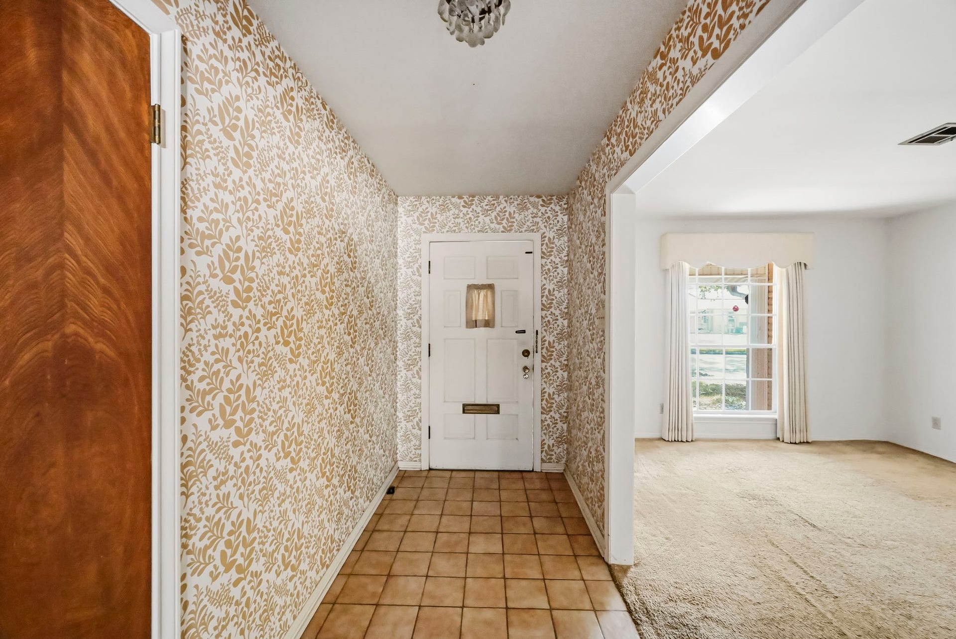 5442 Queensloch Drive, Houston, TX 77096 5442 Queensloch Drive, Houston, TX 77096