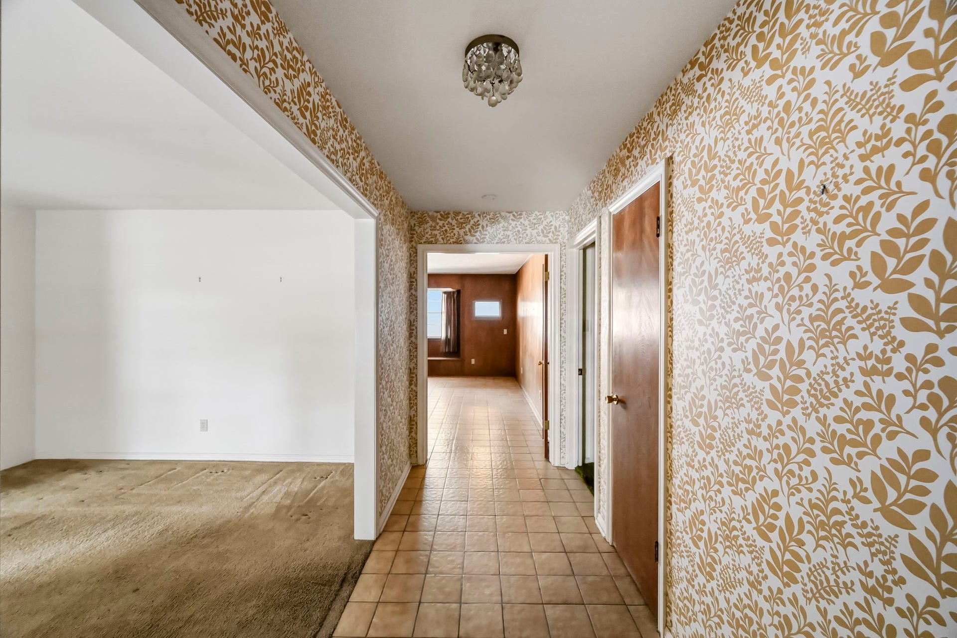 5442 Queensloch Drive, Houston, TX 77096 5442 Queensloch Drive, Houston, TX 77096