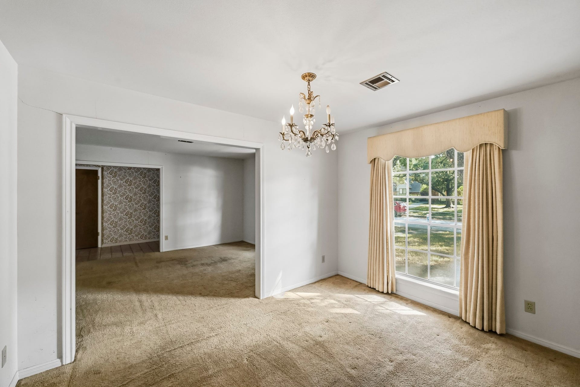5442 Queensloch Drive, Houston, TX 77096 5442 Queensloch Drive, Houston, TX 77096