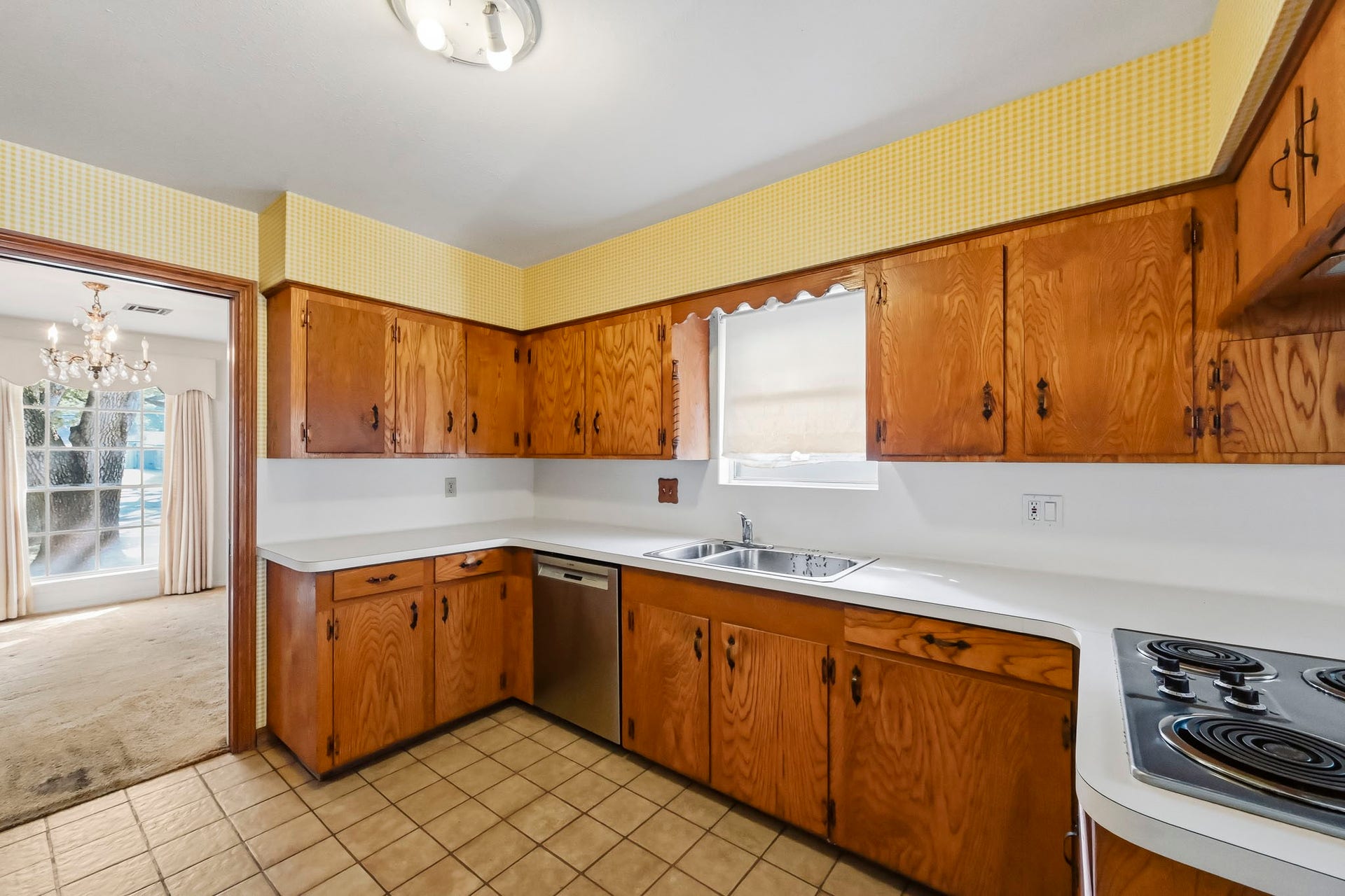 5442 Queensloch Drive, Houston, TX 77096 5442 Queensloch Drive, Houston, TX 77096