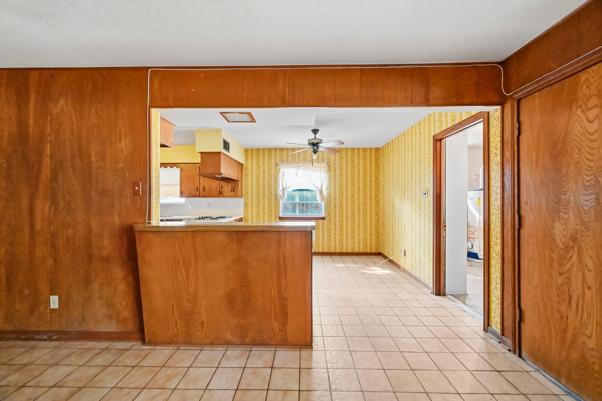 5442 Queensloch Drive, Houston, TX 77096 5442 Queensloch Drive, Houston, TX 77096