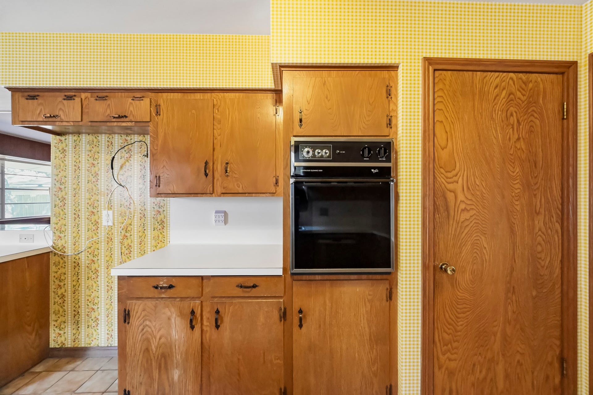5442 Queensloch Drive, Houston, TX 77096 5442 Queensloch Drive, Houston, TX 77096