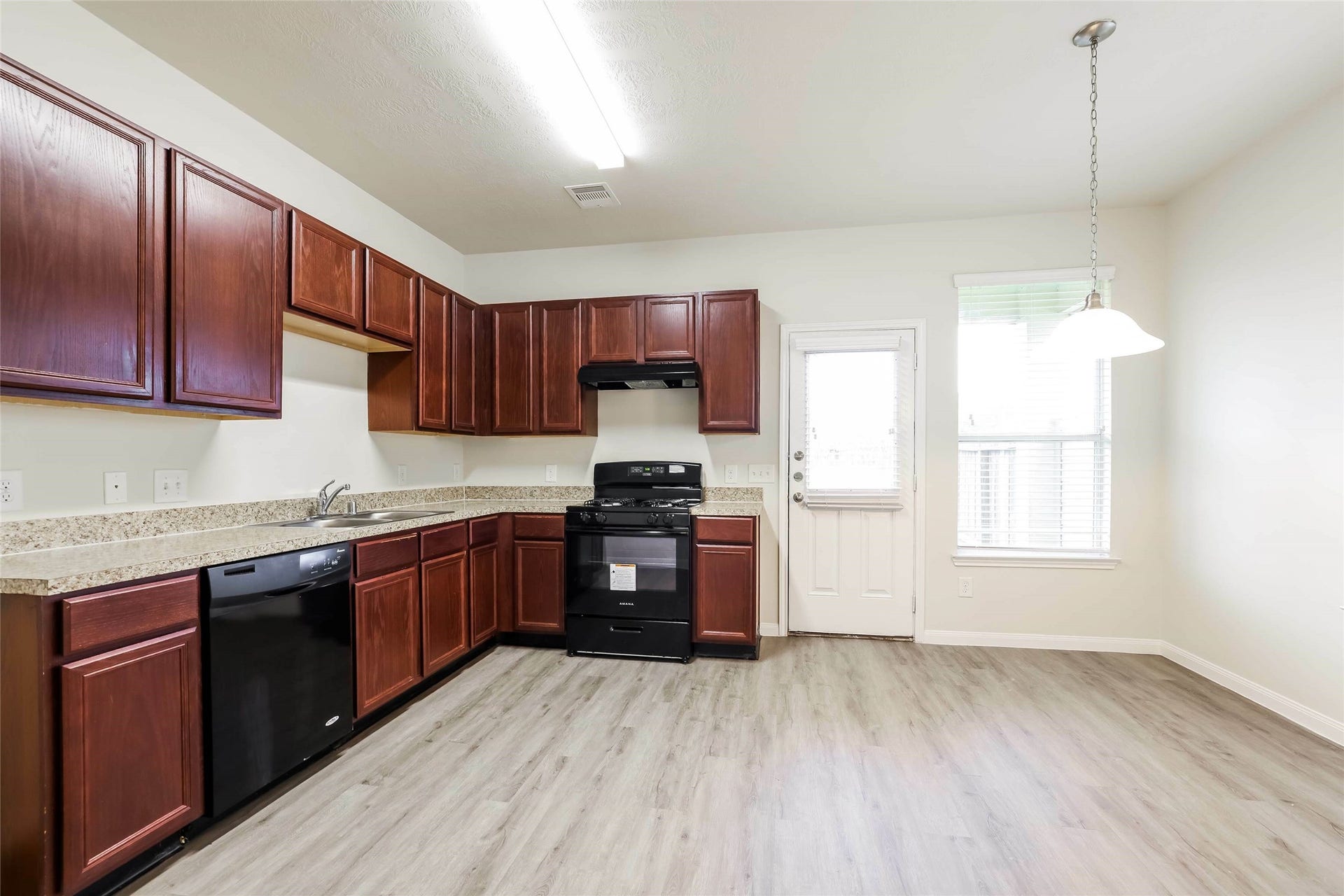 Photos may be representative of the floor plan and not the exact home. Finishes, layout, and features of the actual property for lease may vary.