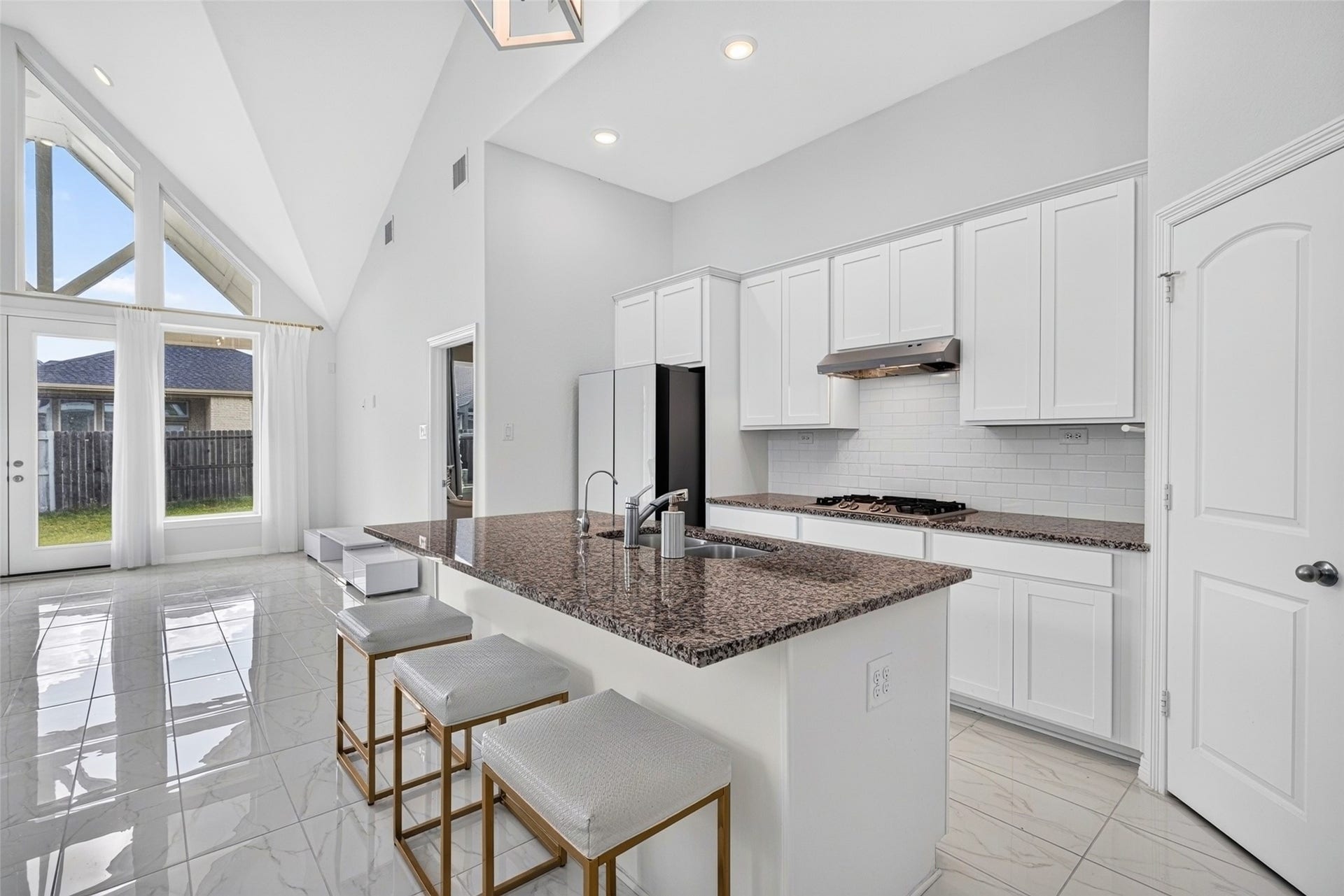 4103 Sherman Oak Lane, Fulshear, TX 77441 4103 Sherman Oak Lane, Fulshear, TX 77441
