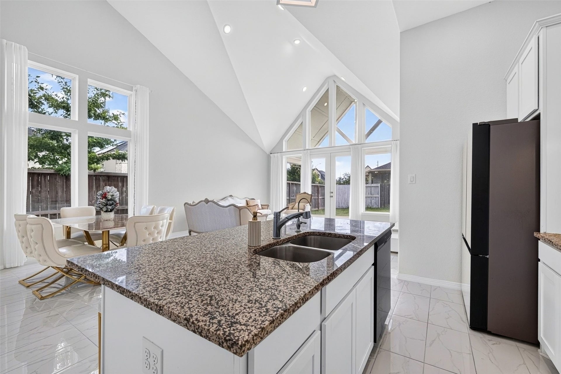 4103 Sherman Oak Lane, Fulshear, TX 77441 4103 Sherman Oak Lane, Fulshear, TX 77441
