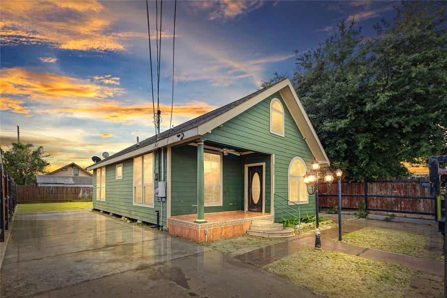 Property photo for 6726 Canal Street, Houston, TX