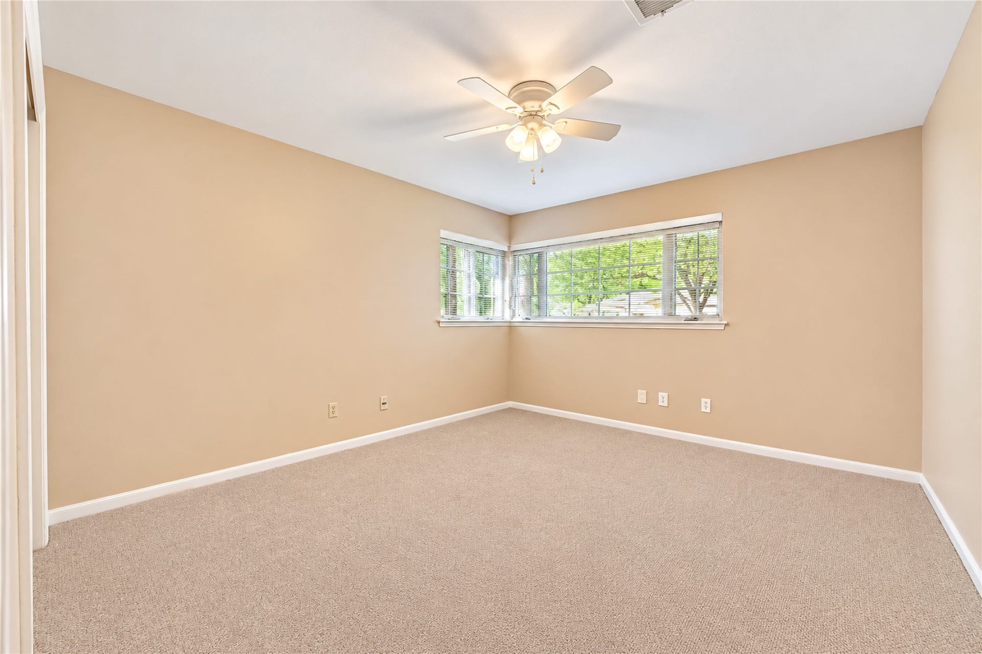 10603 Bordley Drive, Houston, TX 77042 10603 Bordley Drive, Houston, TX 77042