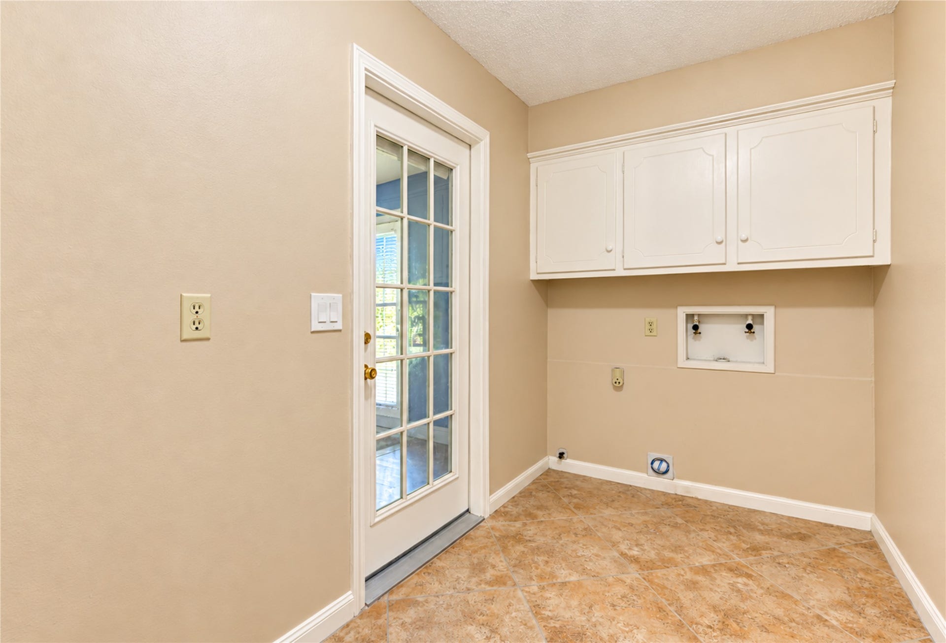 10603 Bordley Drive, Houston, TX 77042 10603 Bordley Drive, Houston, TX 77042