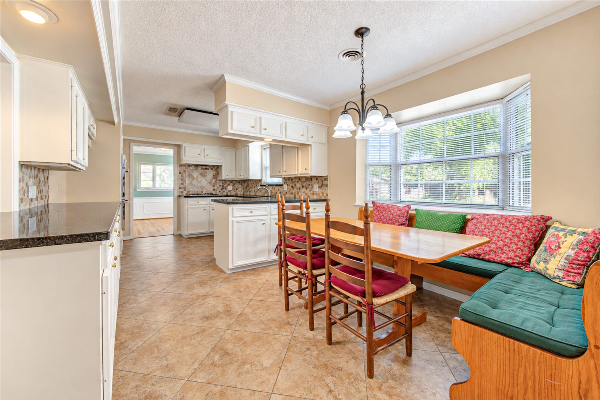 10603 Bordley Drive, Houston, TX 77042 10603 Bordley Drive, Houston, TX 77042