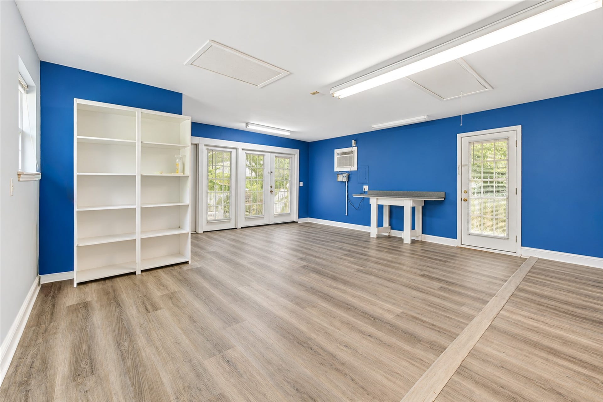 10603 Bordley Drive, Houston, TX 77042 10603 Bordley Drive, Houston, TX 77042
