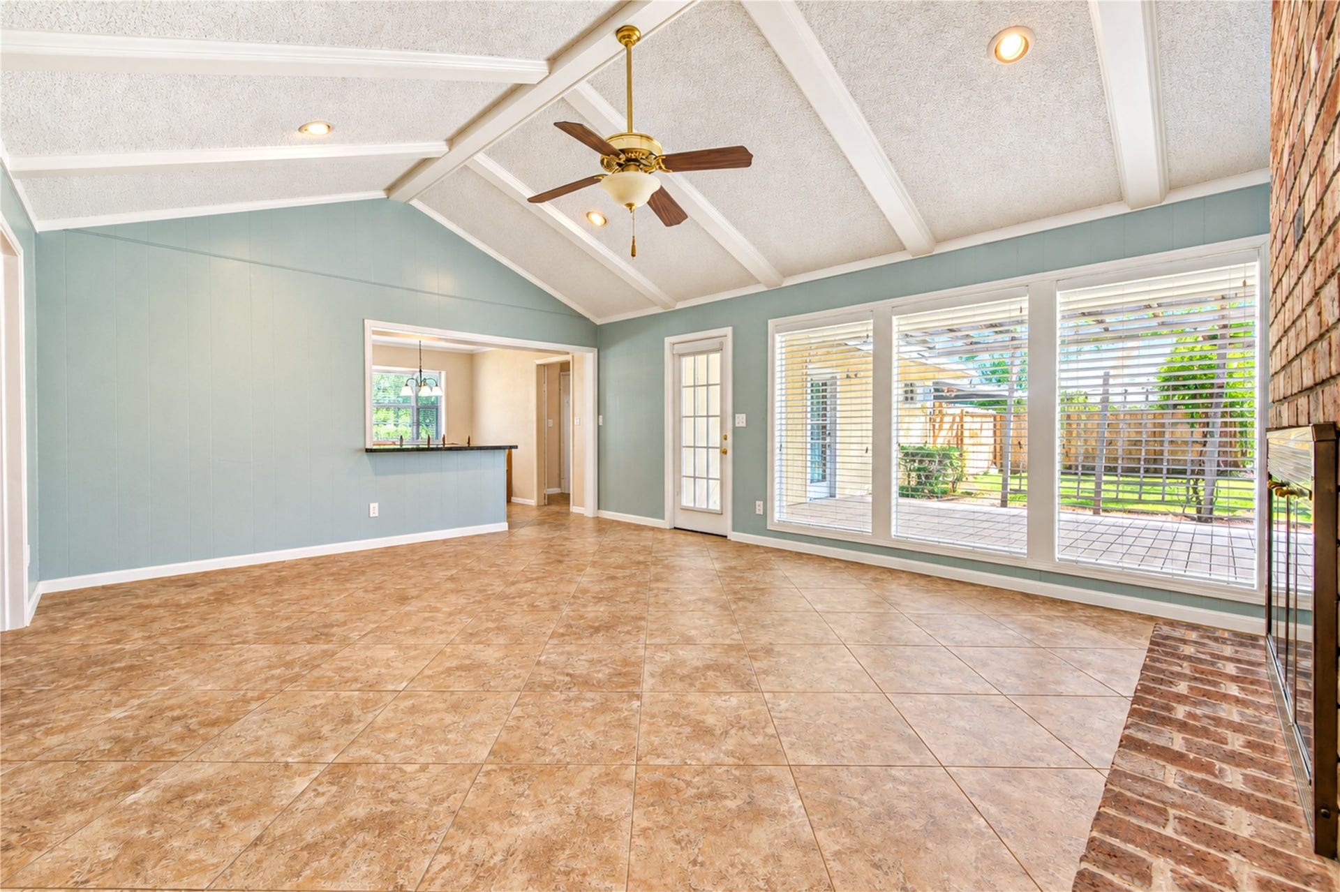 10603 Bordley Drive, Houston, TX 77042 10603 Bordley Drive, Houston, TX 77042