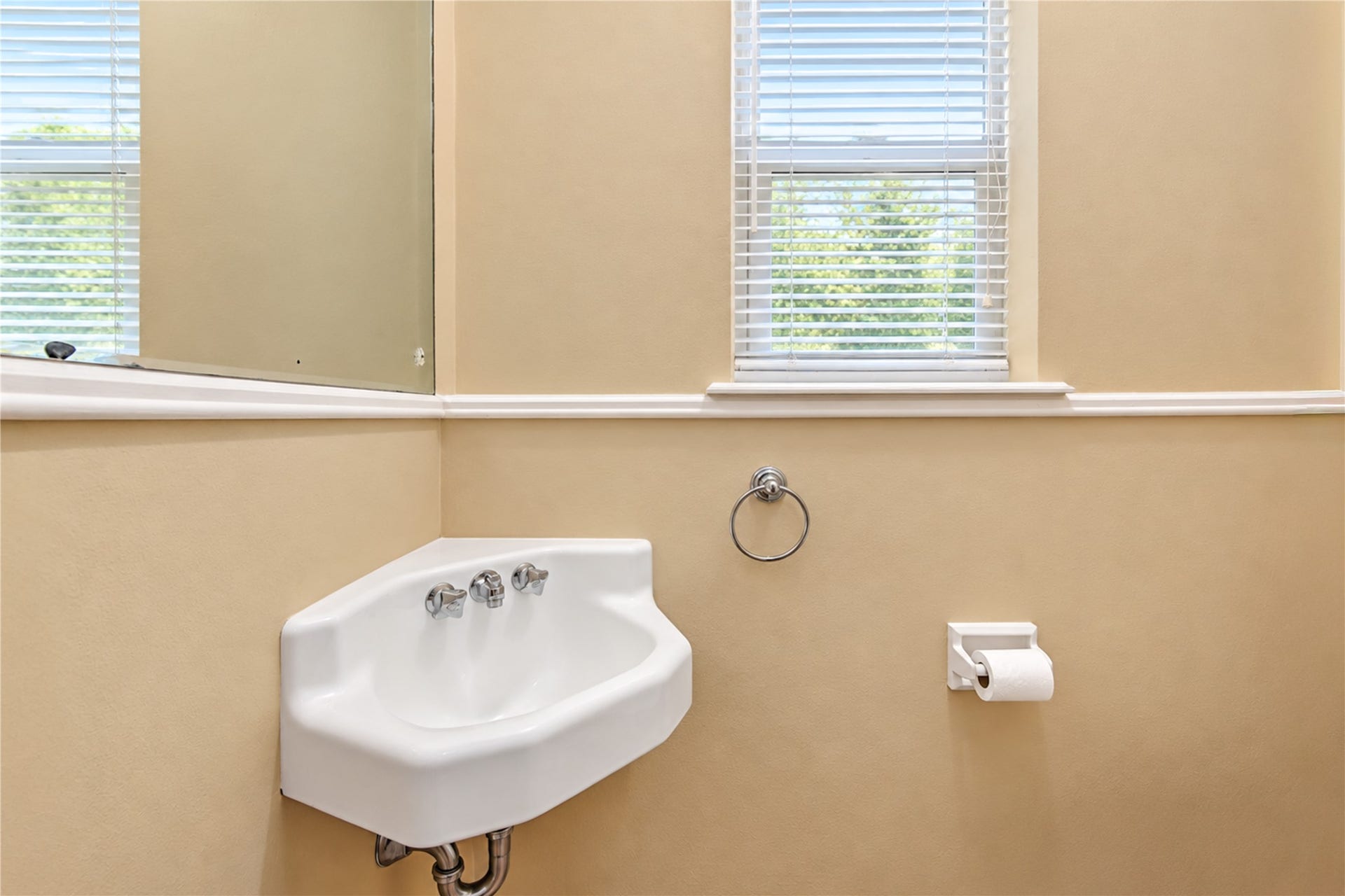 10603 Bordley Drive, Houston, TX 77042 10603 Bordley Drive, Houston, TX 77042