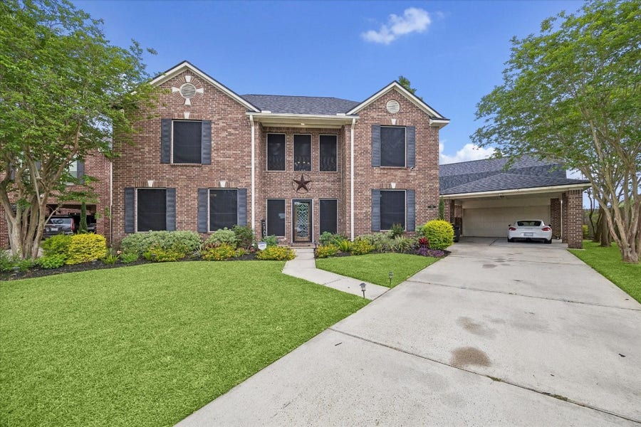 Property photo for 394 Hyland Lane, League City, TX